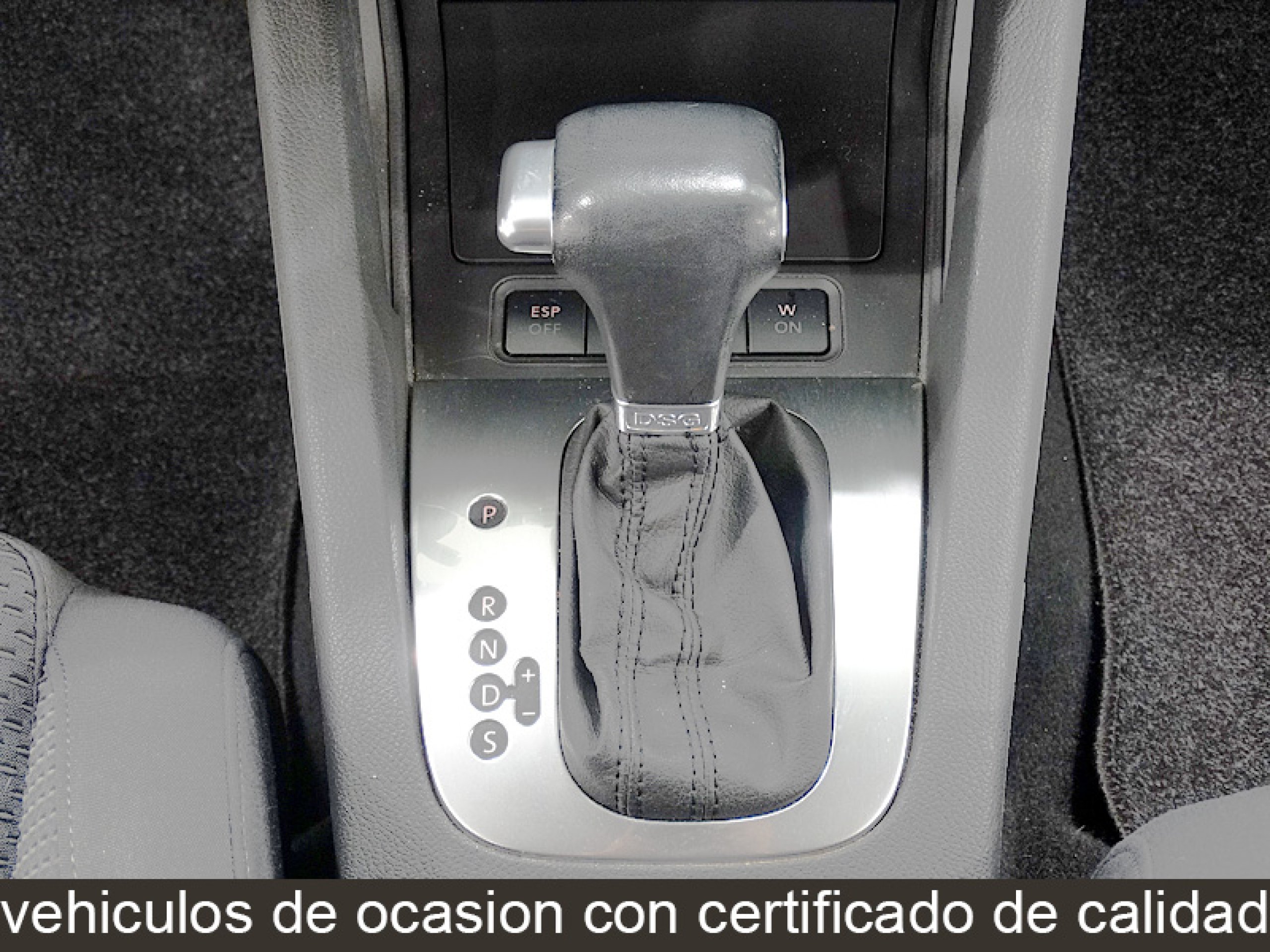 Foto Volkswagen Golf 33