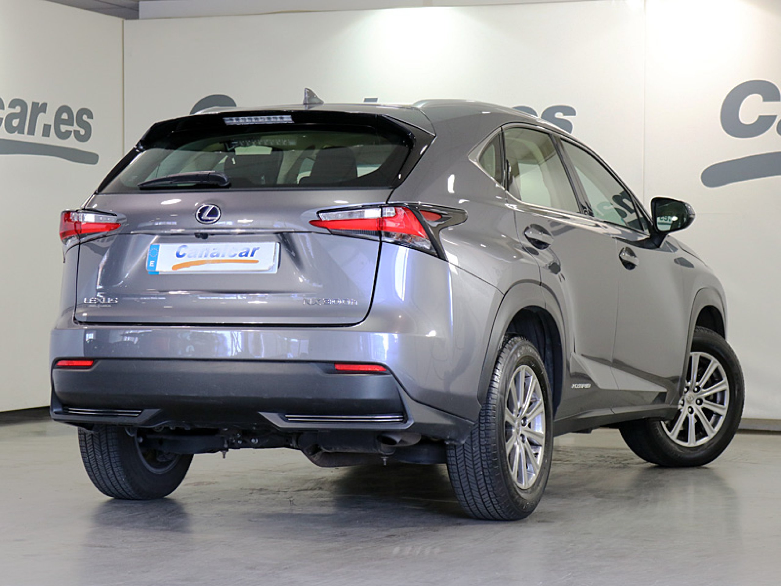Foto Lexus NX 5