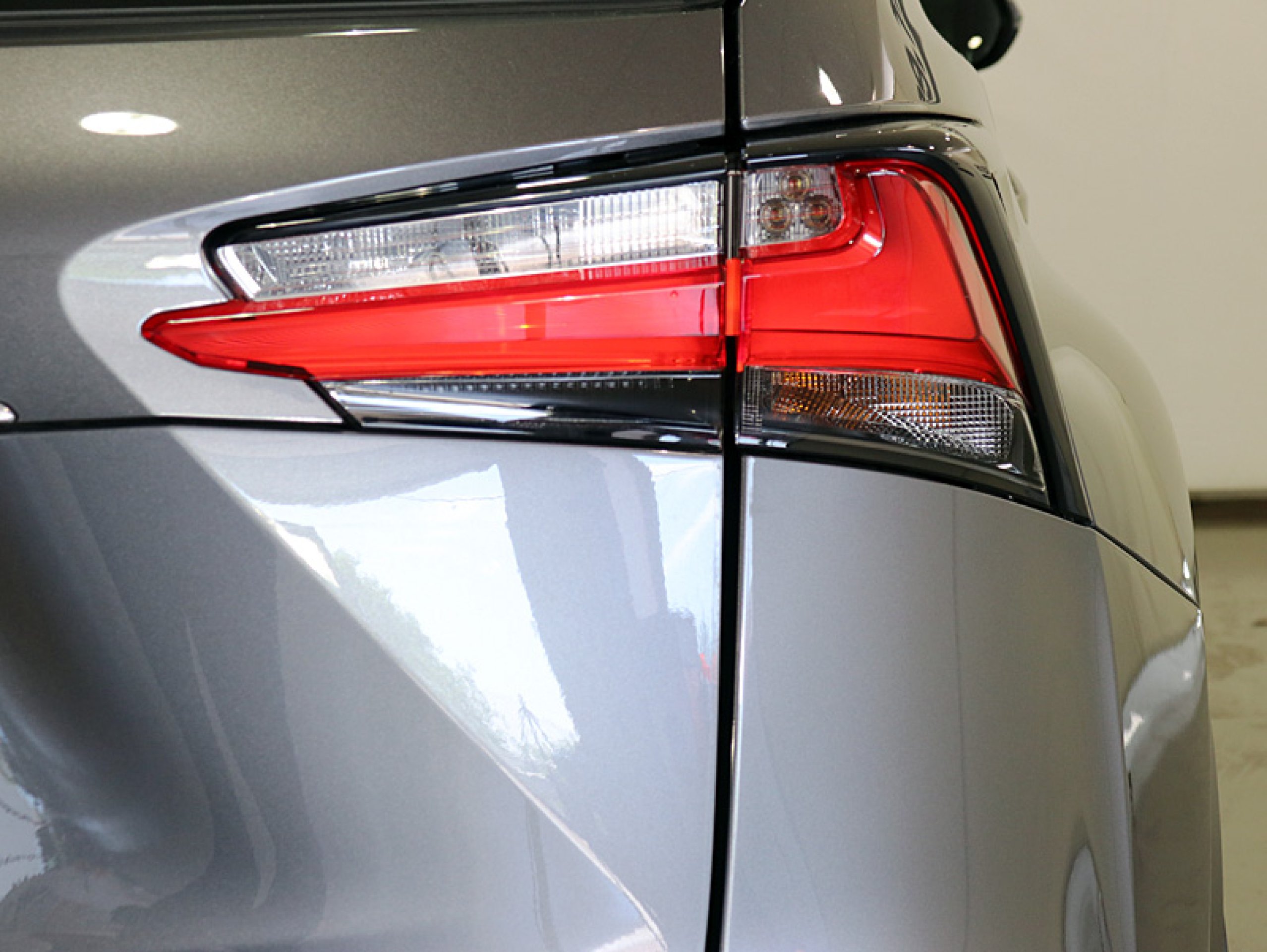 Foto Lexus NX 11