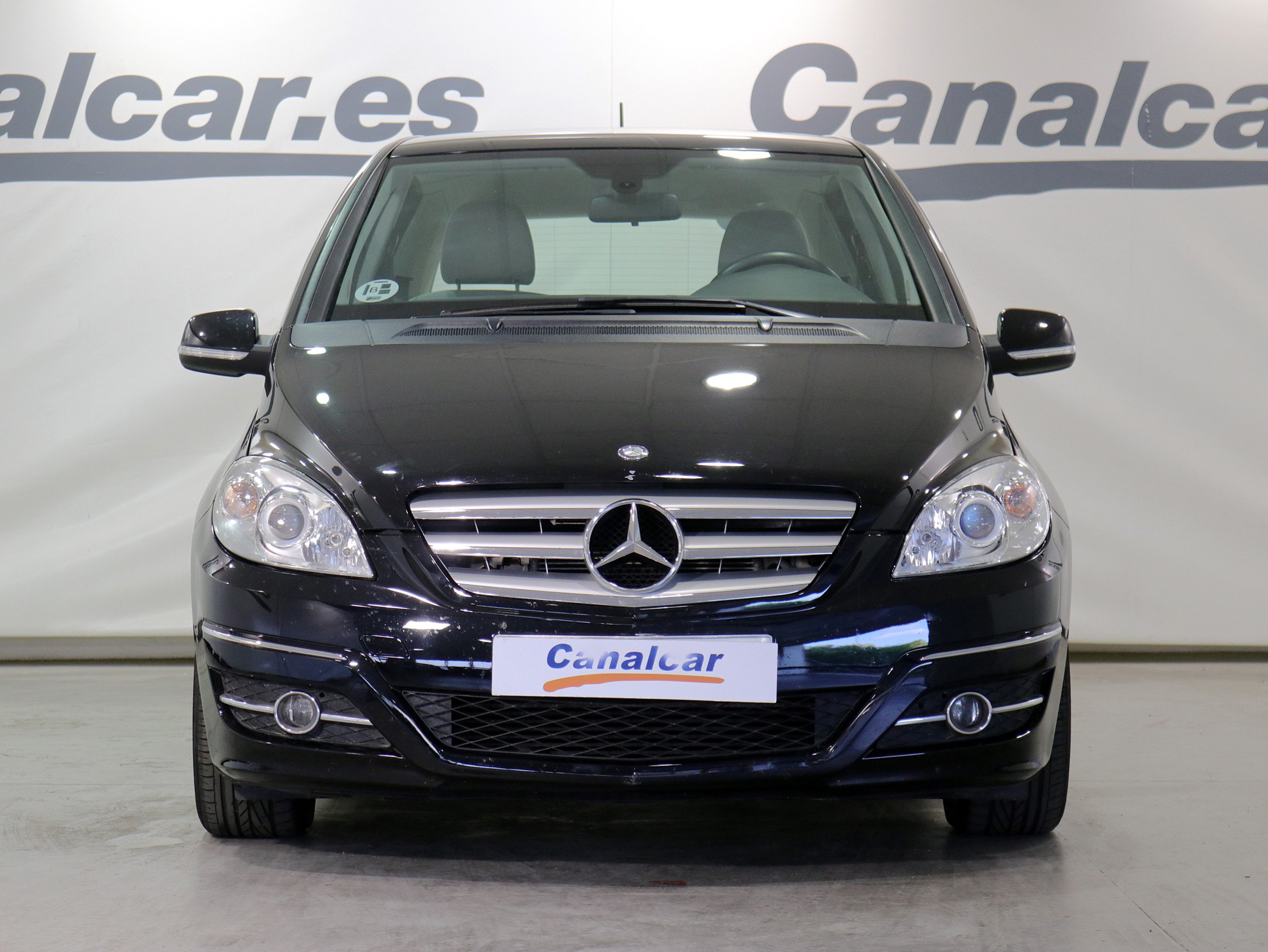 Foto Mercedes-Benz B 180 2