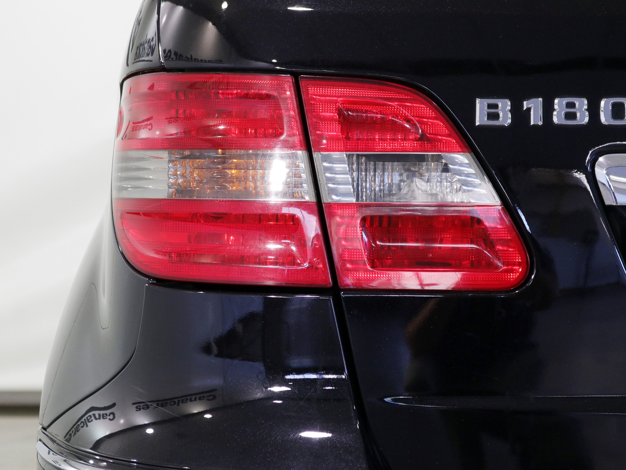 Foto Mercedes-Benz B 180 9