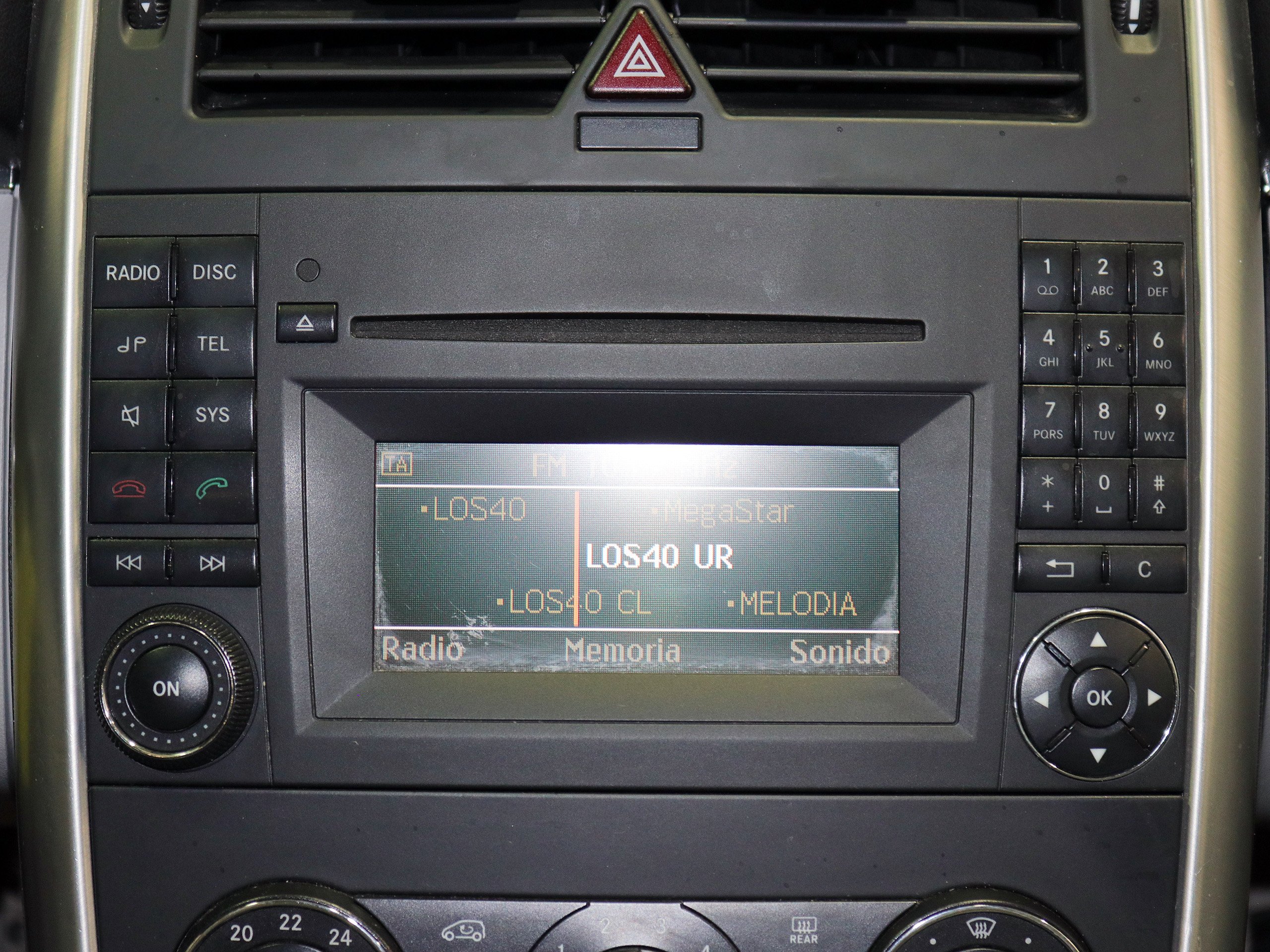 Foto Mercedes-Benz B 180 16