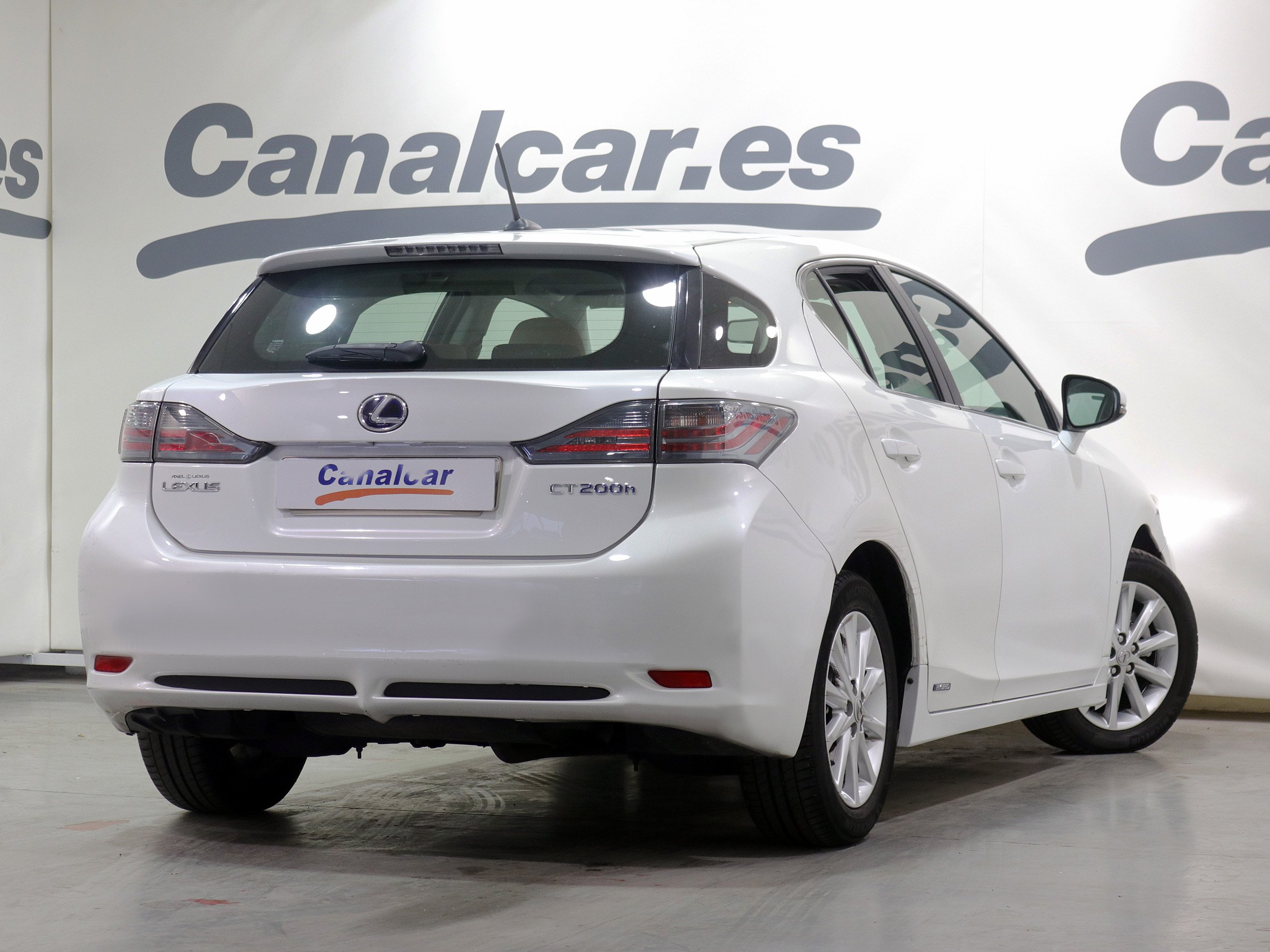 Foto Lexus CT 200h 4