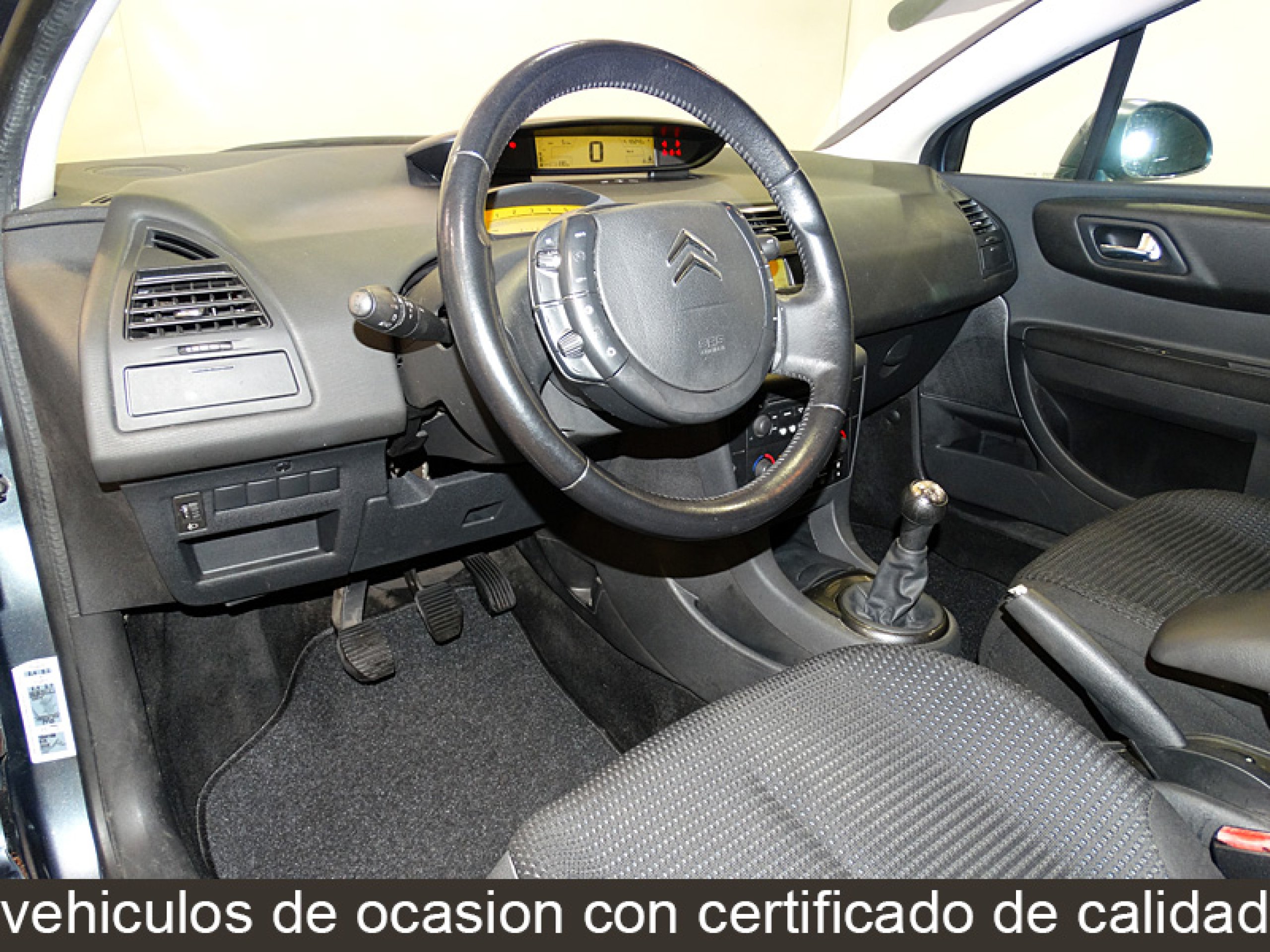 Foto Citroen C4 11