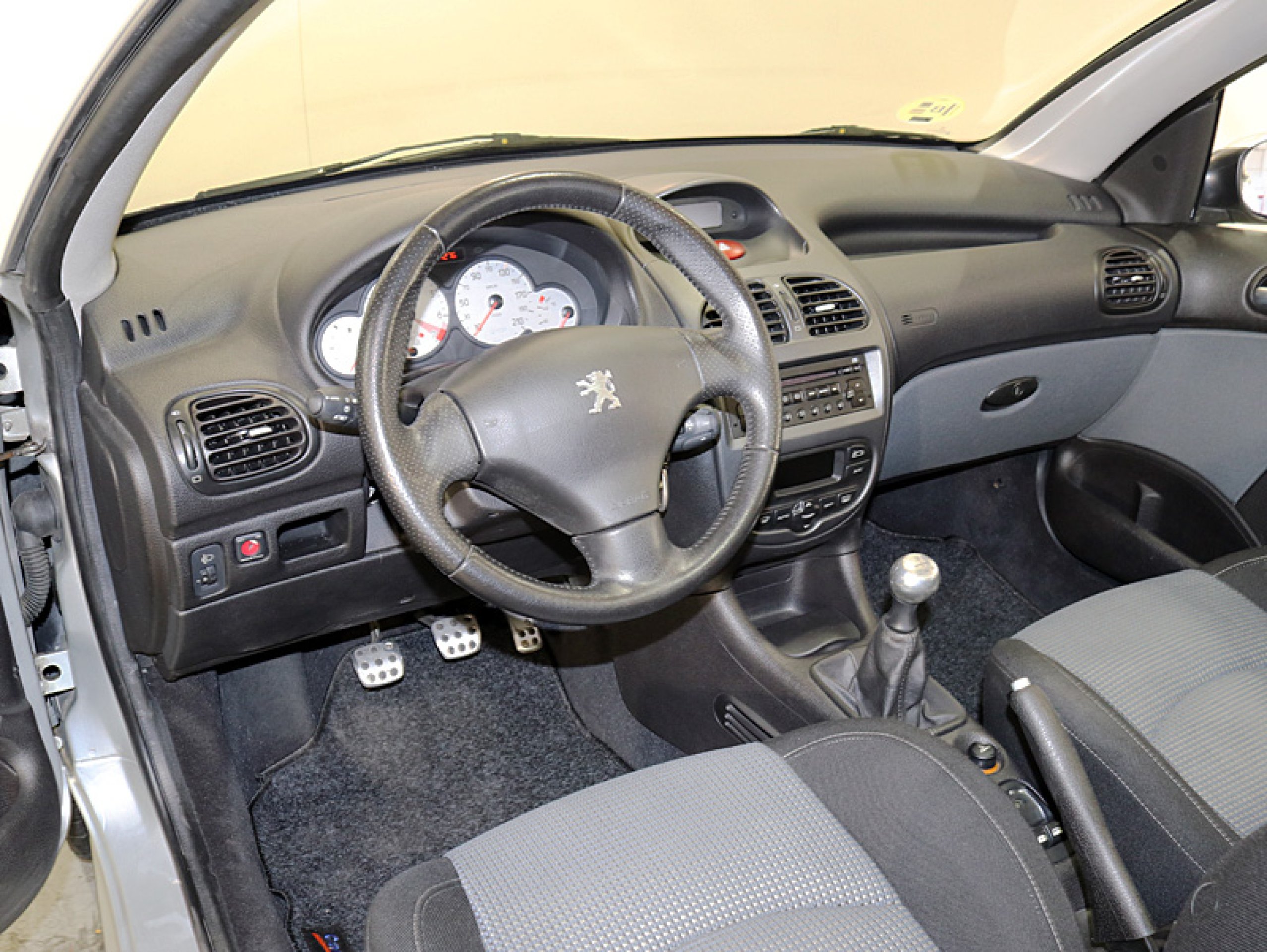 Foto Peugeot 206 20 Foto Peugeot 206 20