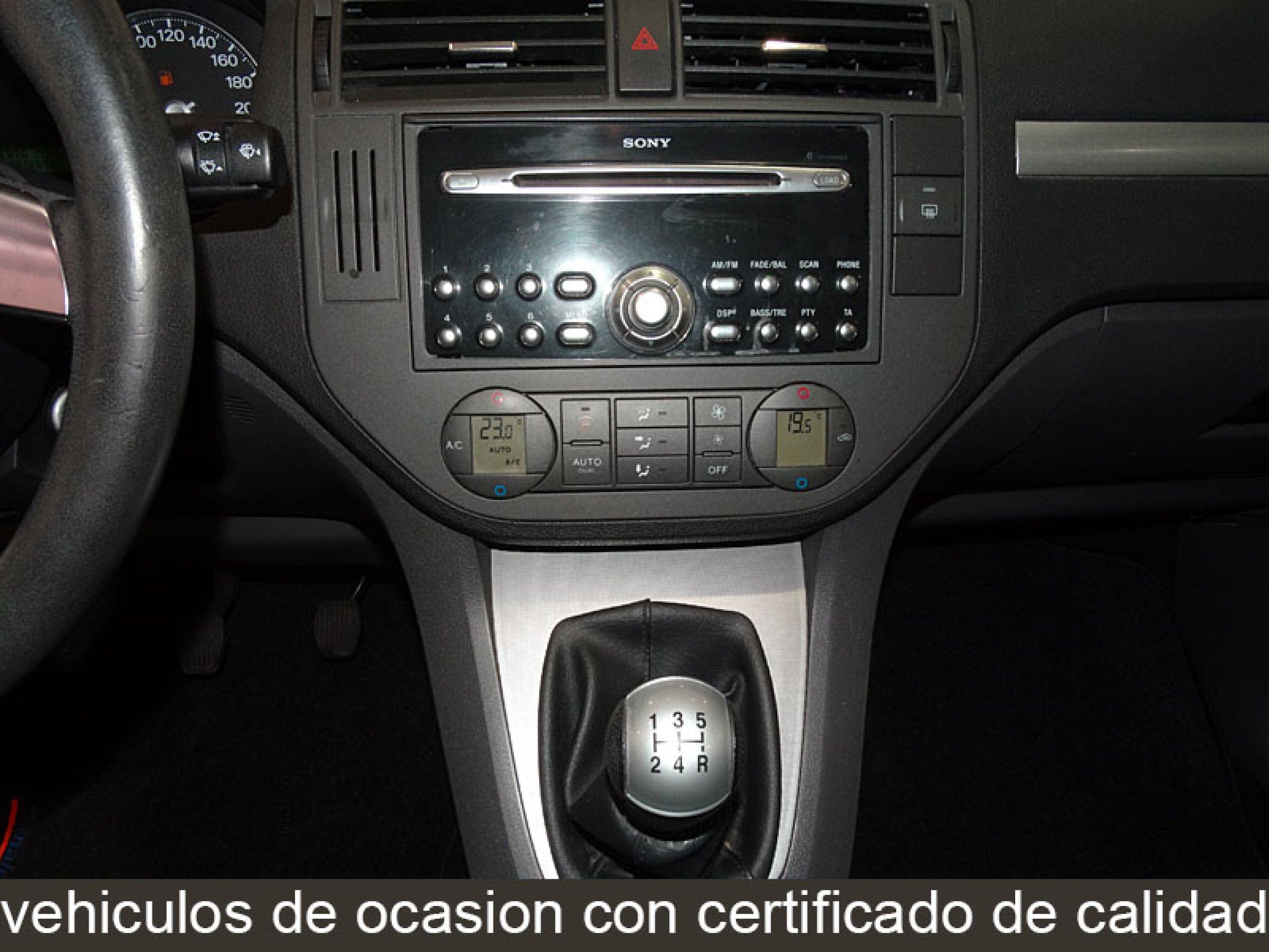 Foto Ford Focus C-Max 12 Foto Ford Focus C-Max 12