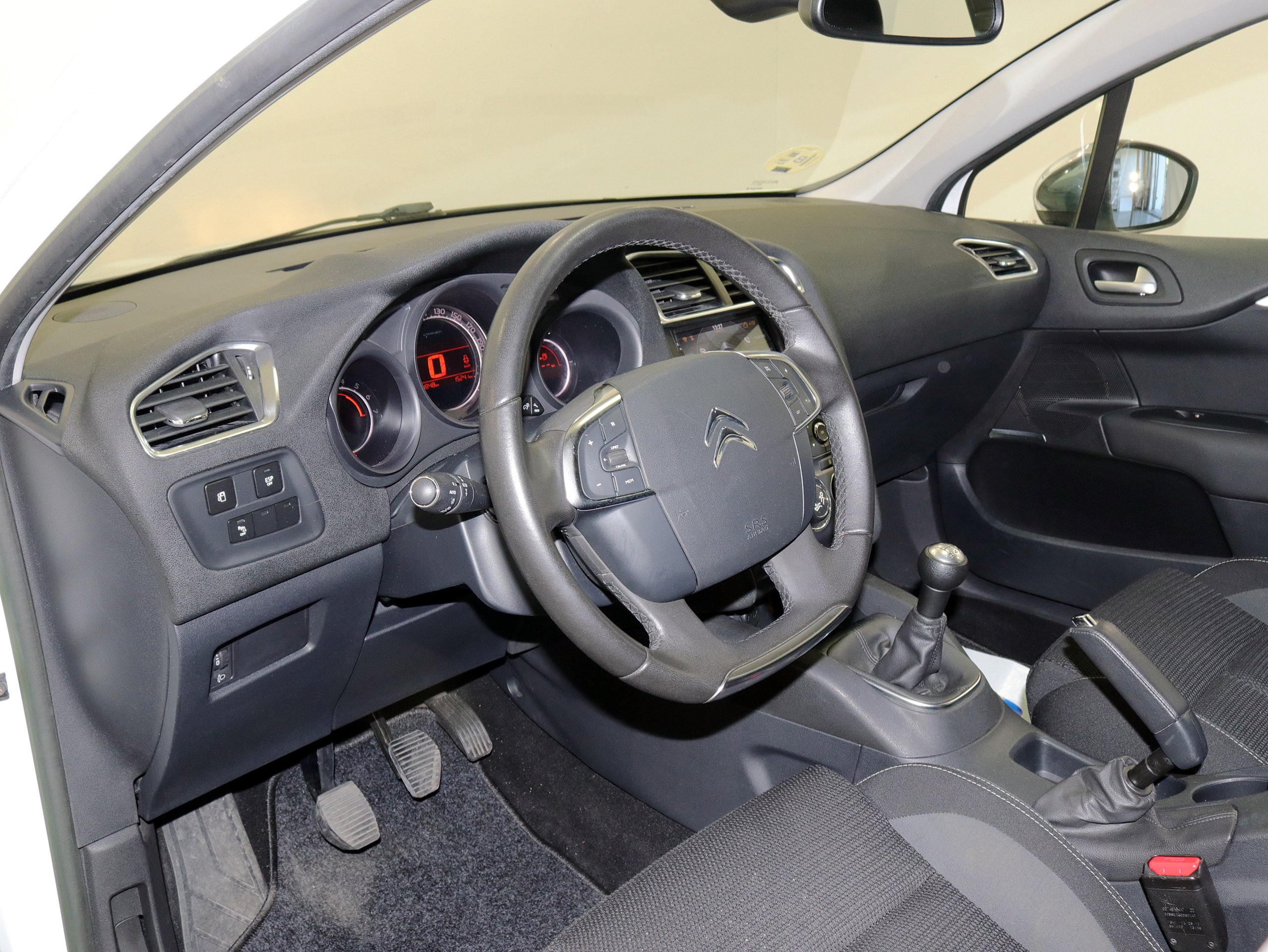 Foto Citroen C4 17