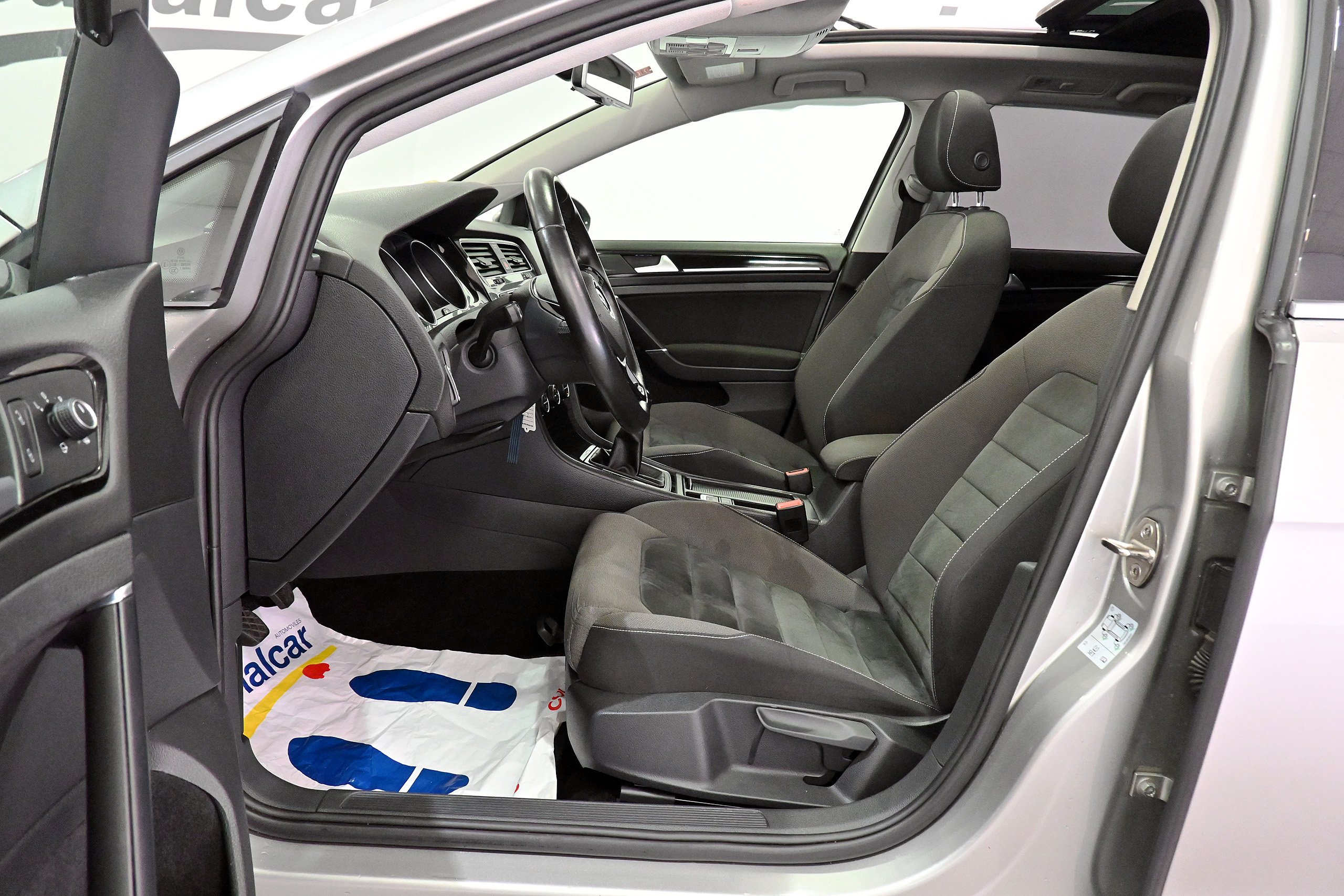 Foto Volkswagen Golf 14