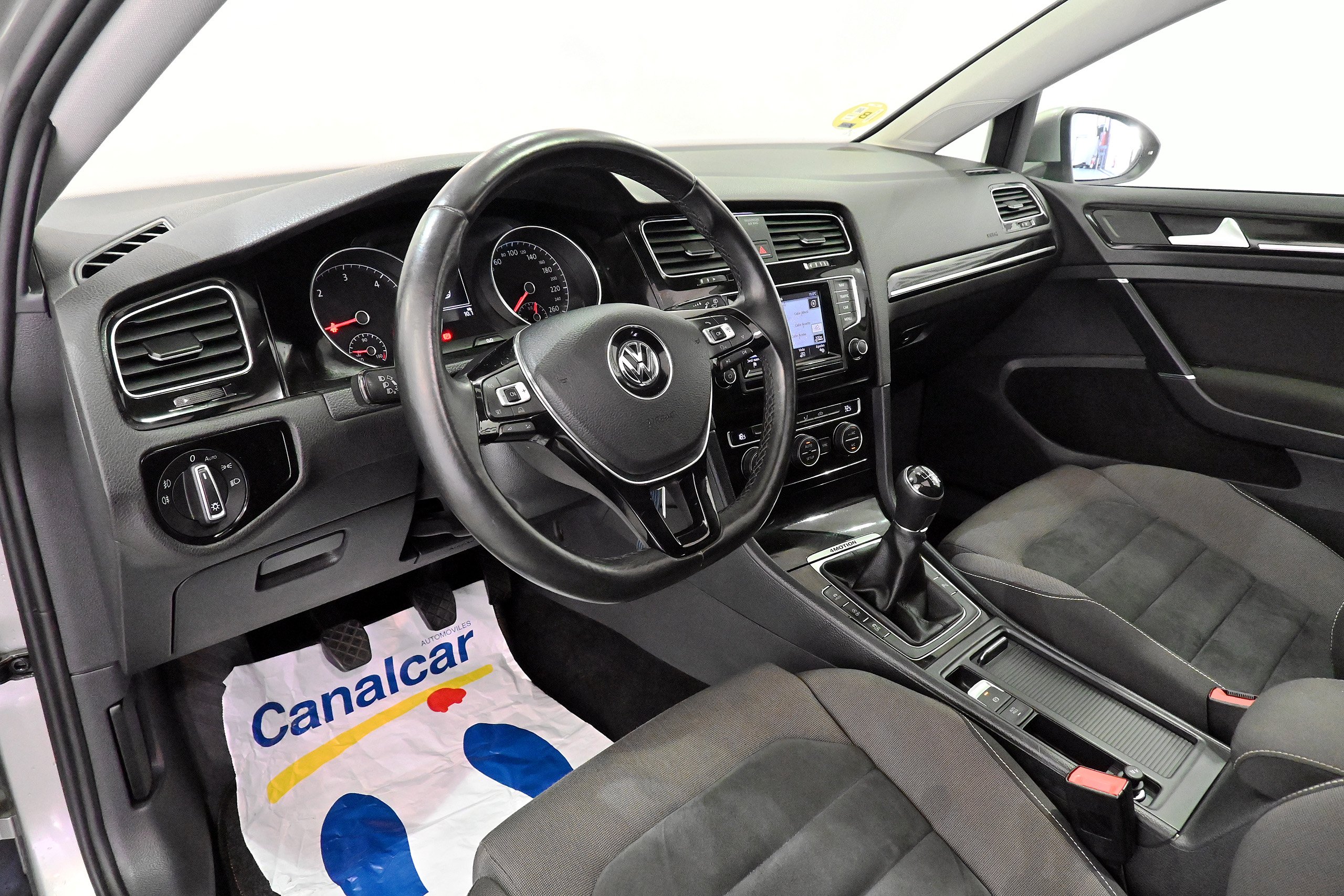 Foto Volkswagen Golf 25