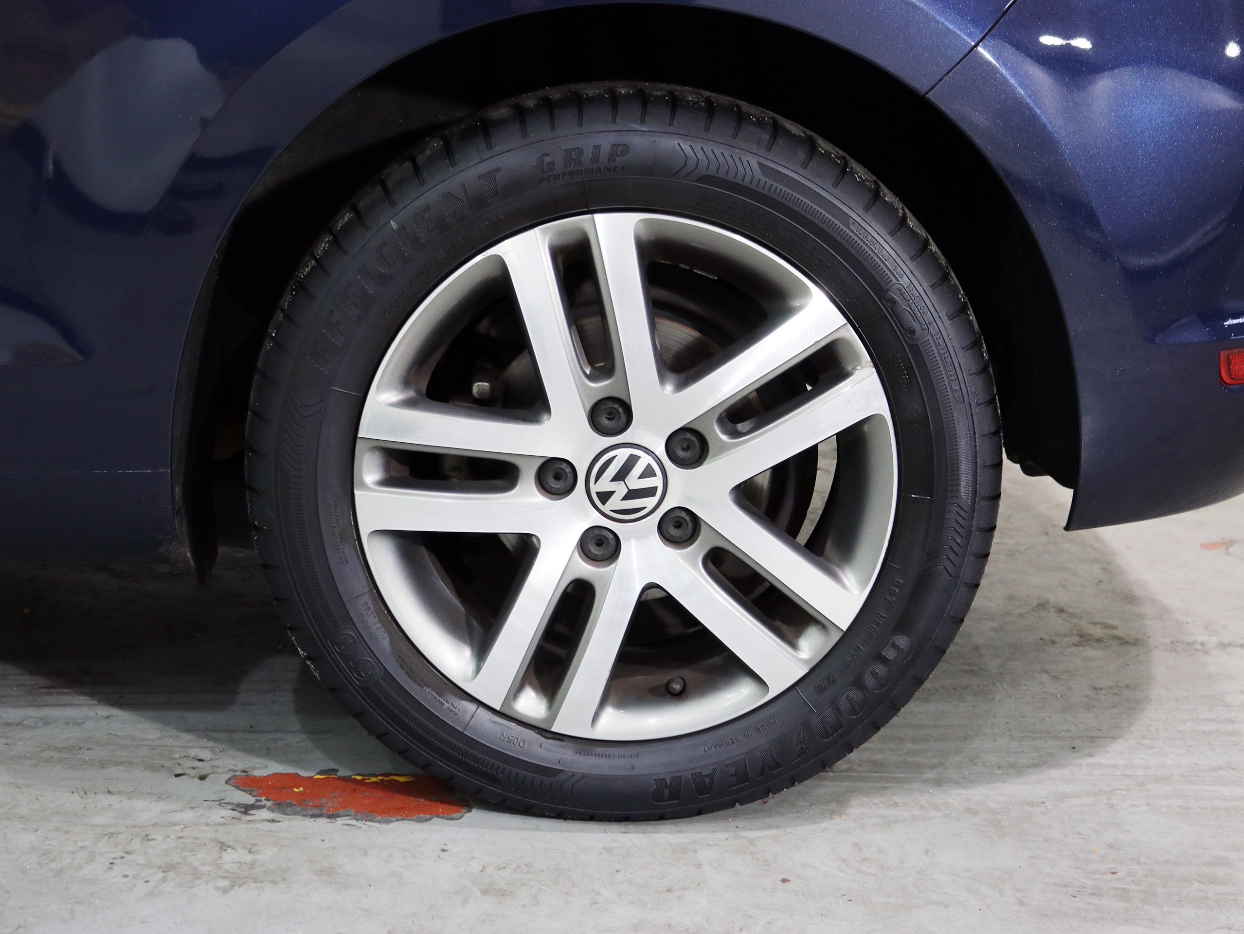 Foto Volkswagen Golf 38
