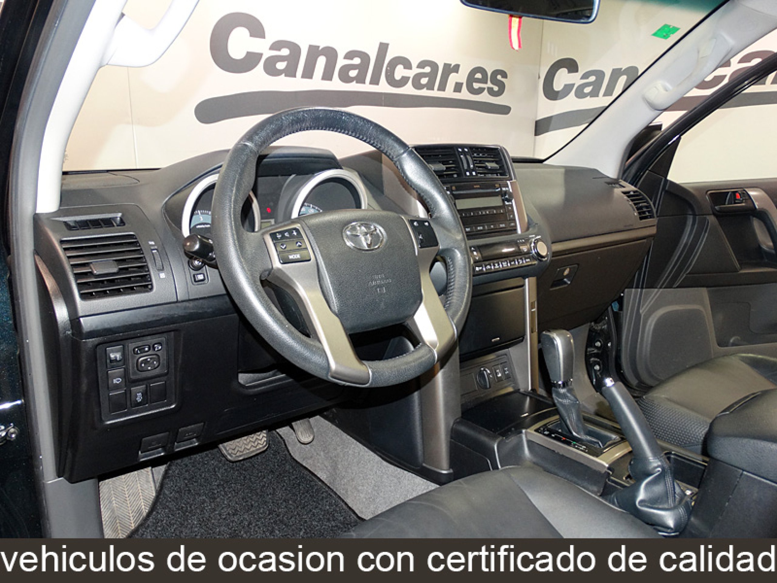 Foto Toyota Land Cruiser 24