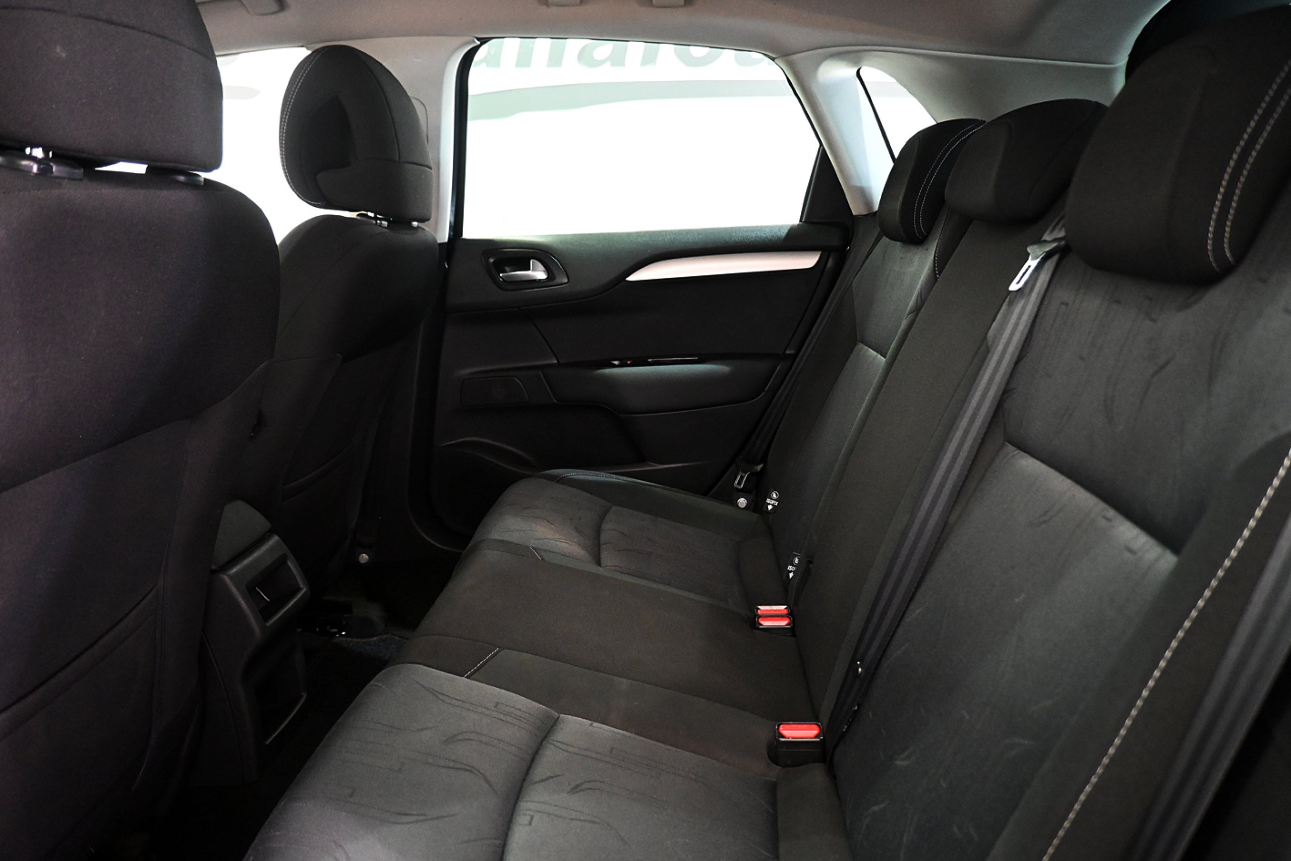 Foto Citroen C4 11