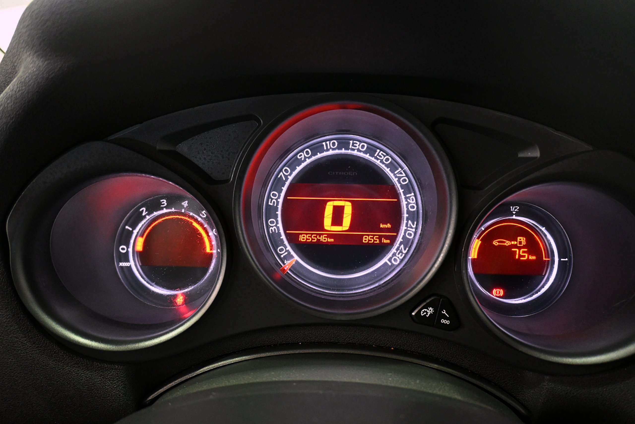 Foto Citroen C4 12