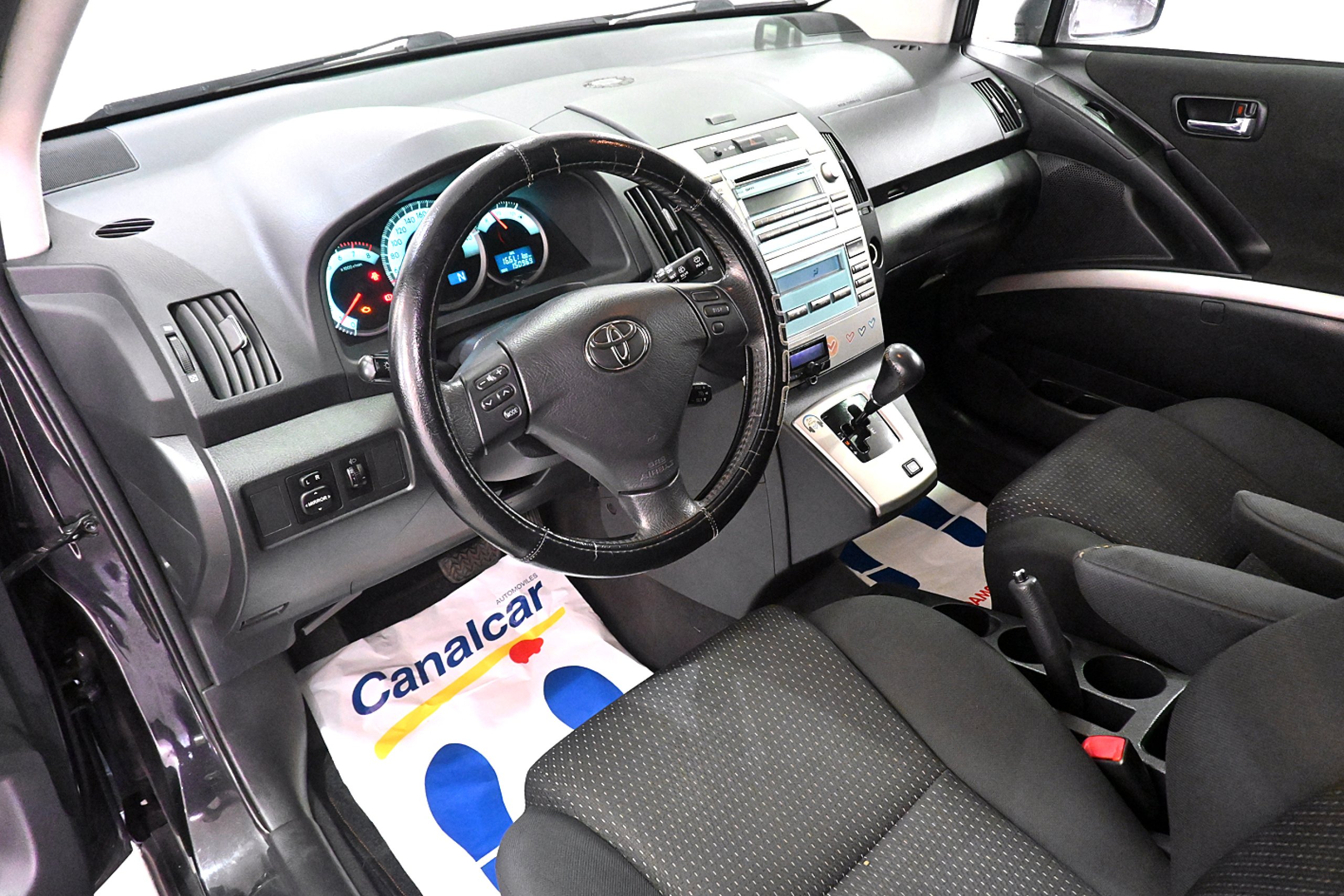 Foto Toyota Corolla Verso 9