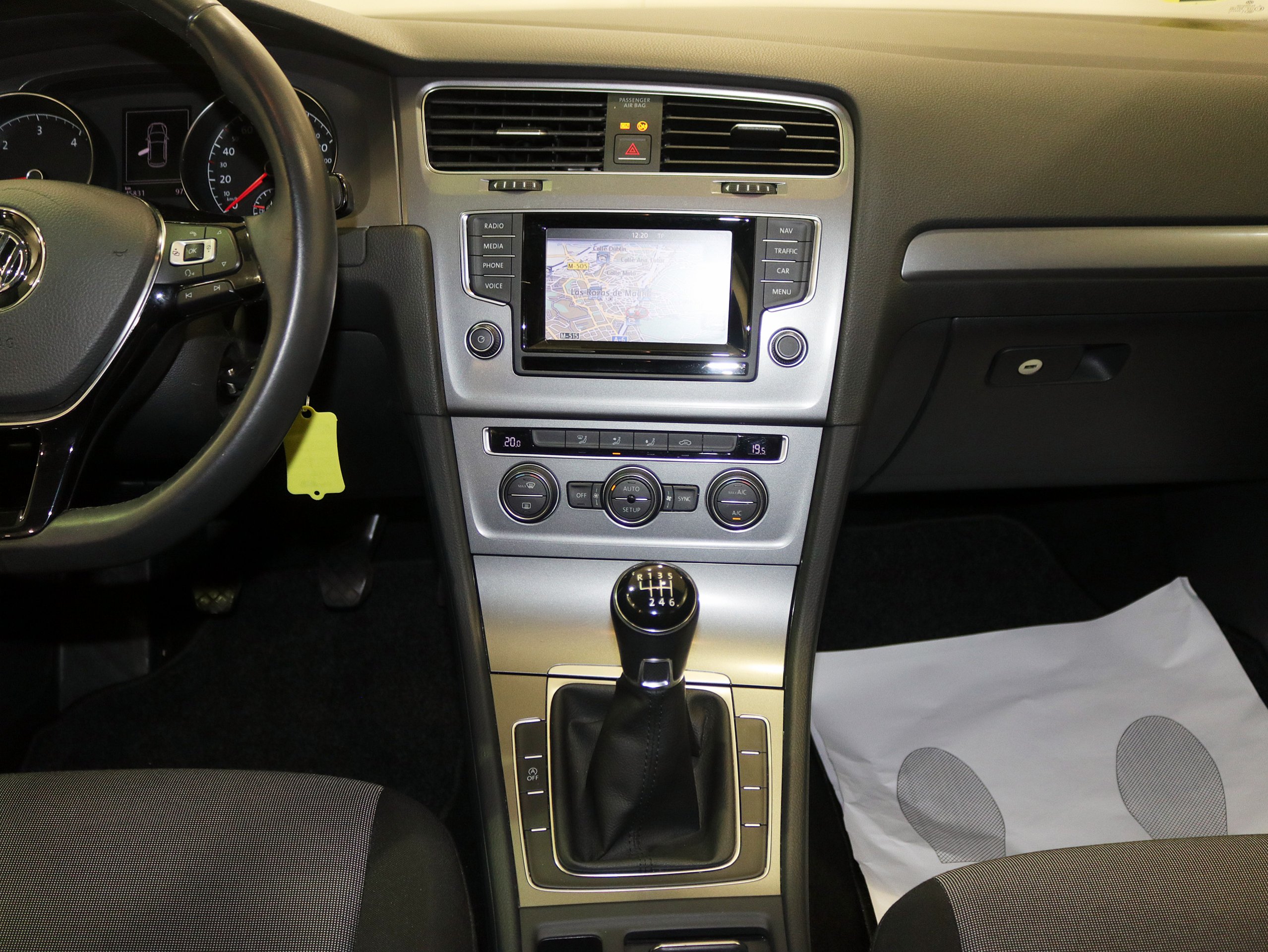 Foto Volkswagen Golf 27