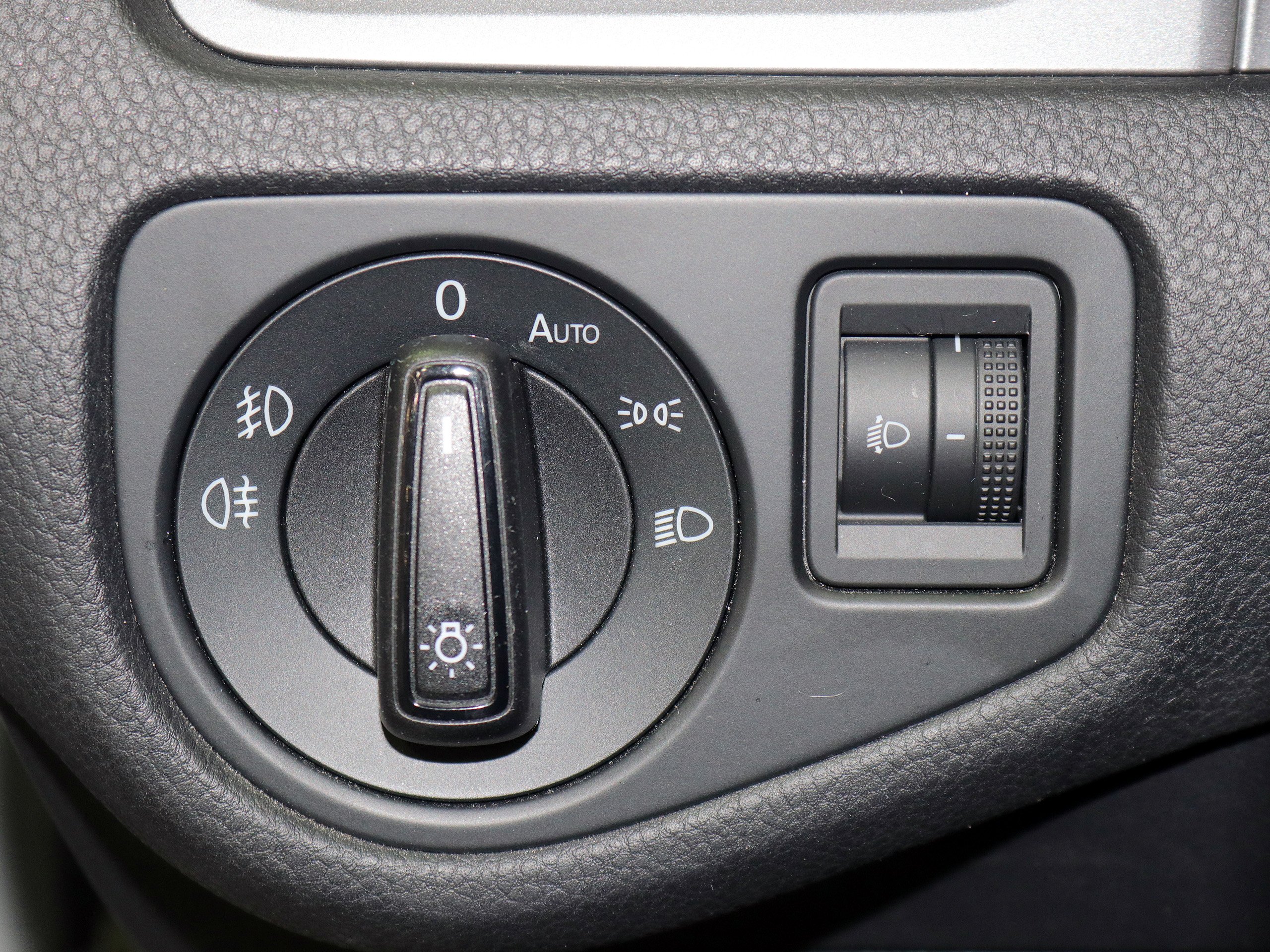 Foto Volkswagen Golf 36