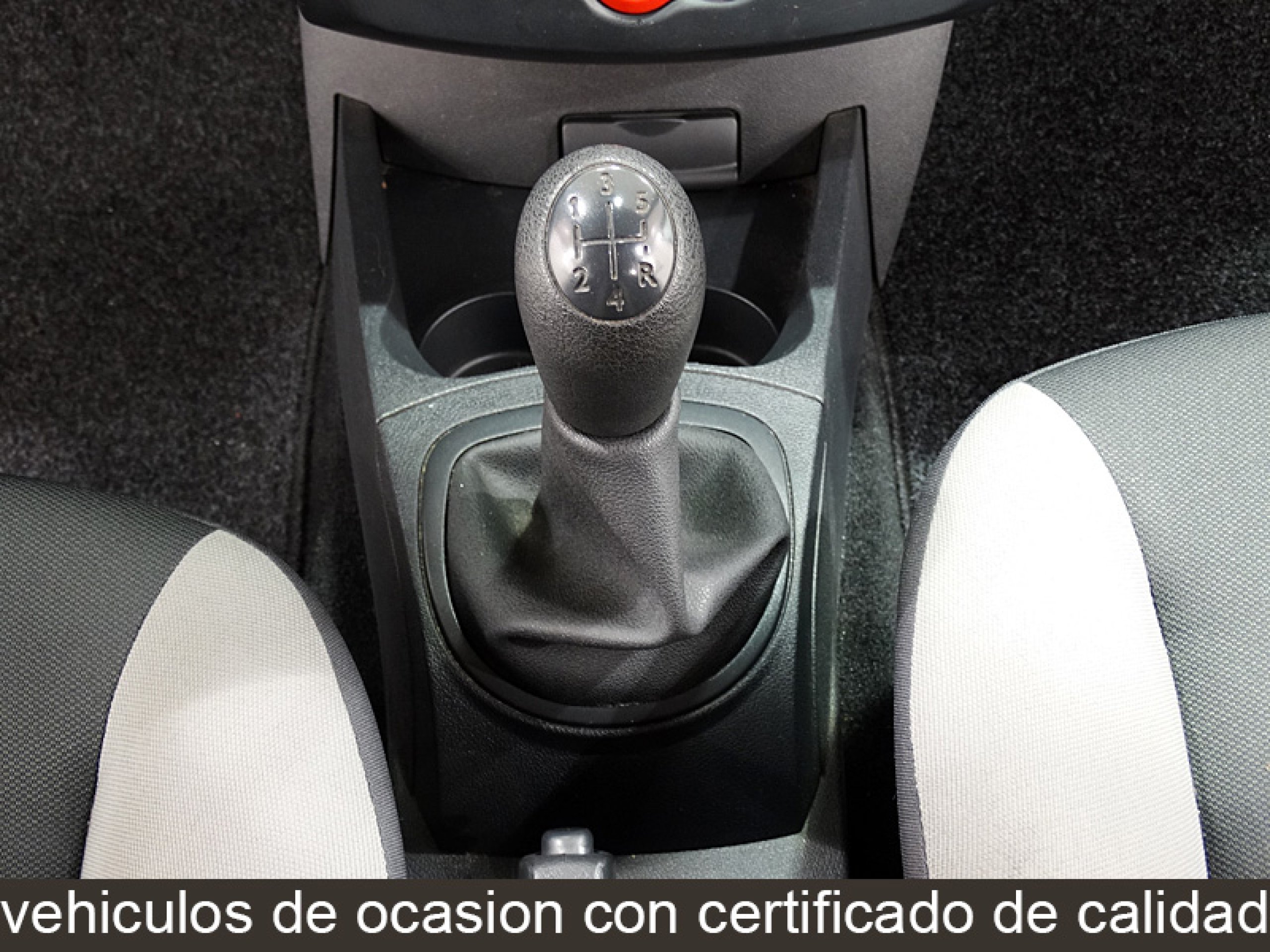 Foto Renault Clio 27