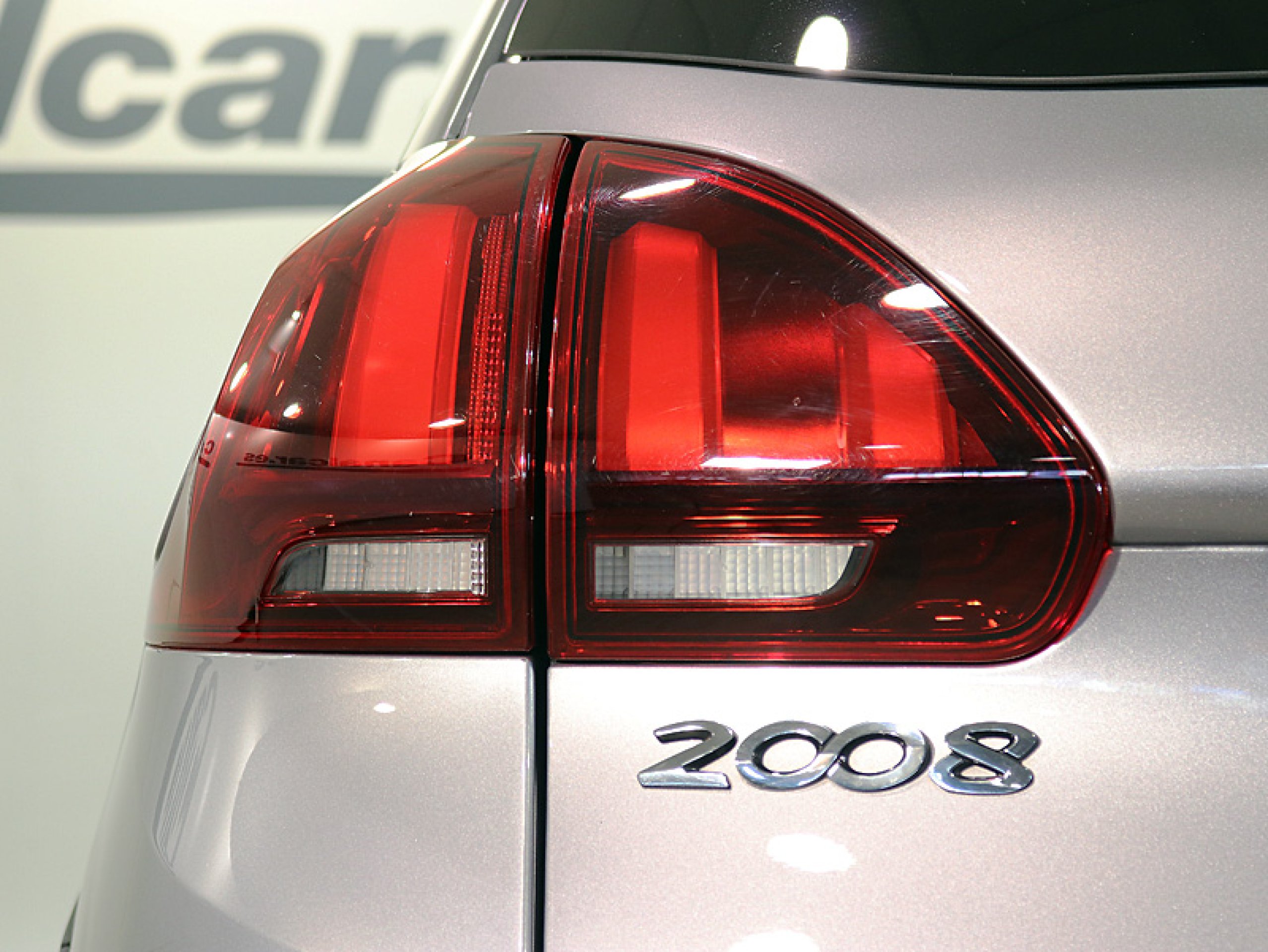 Foto Peugeot 2008 10