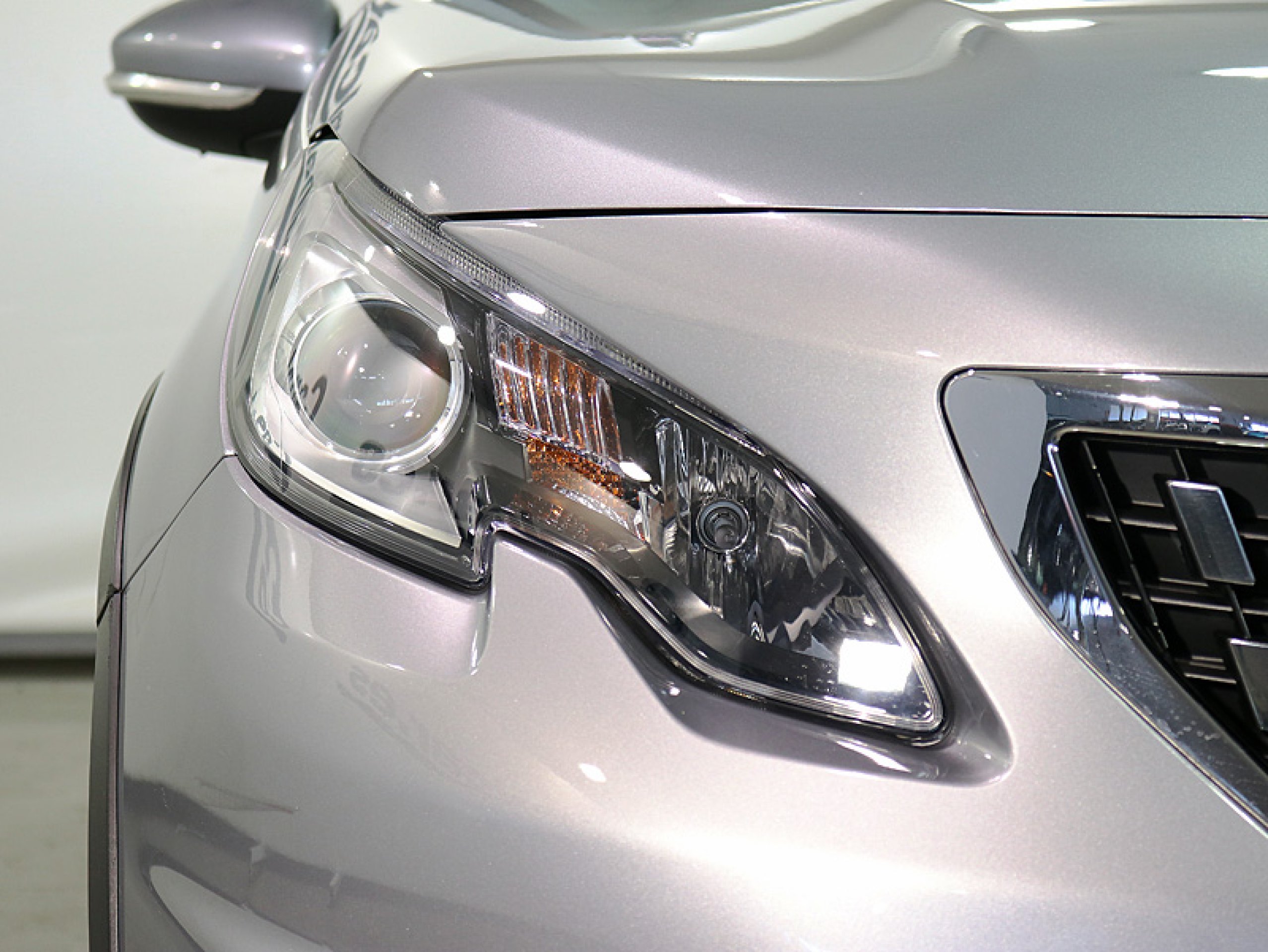 Foto Peugeot 2008 12