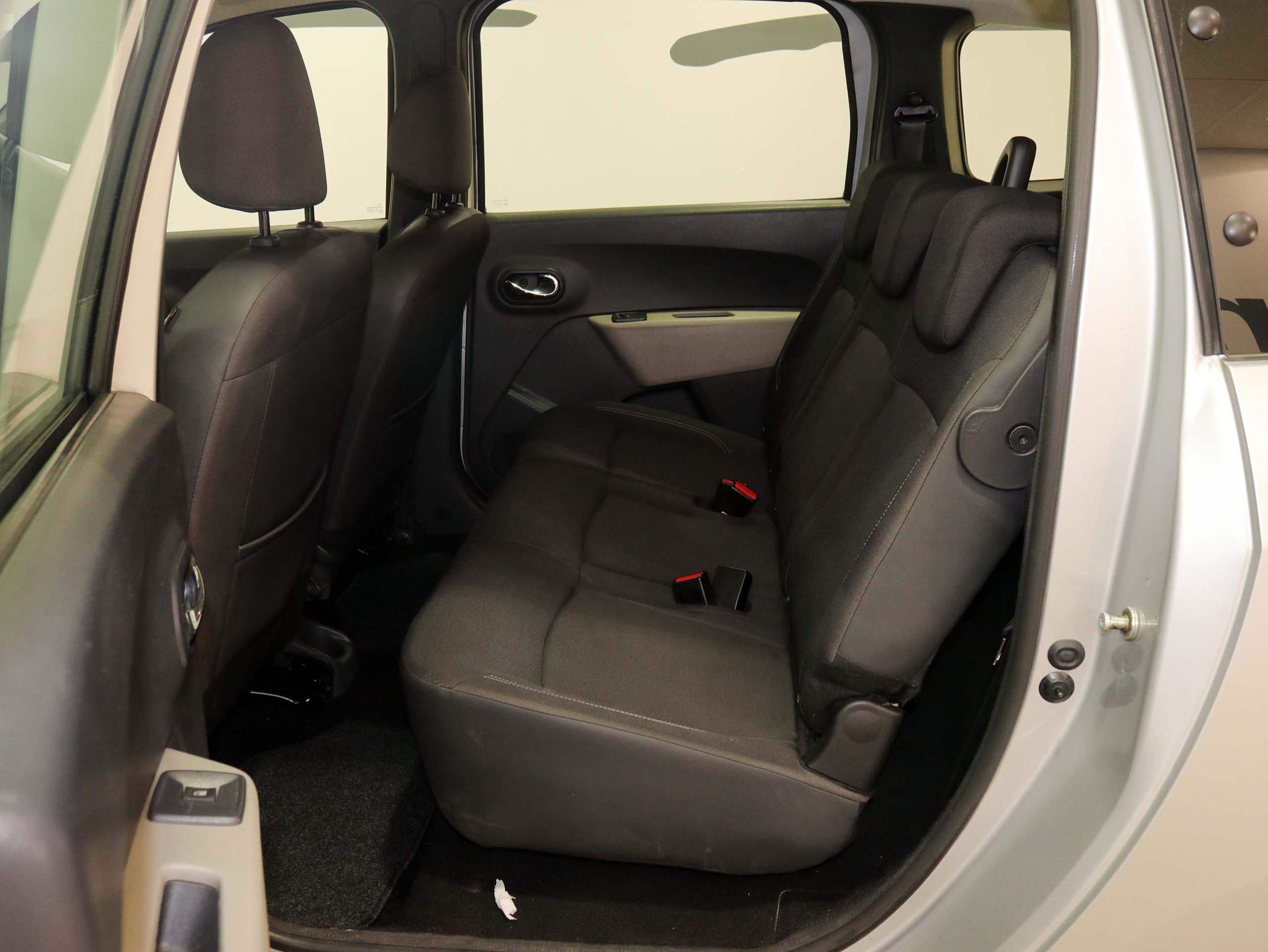 Foto Dacia Lodgy 17