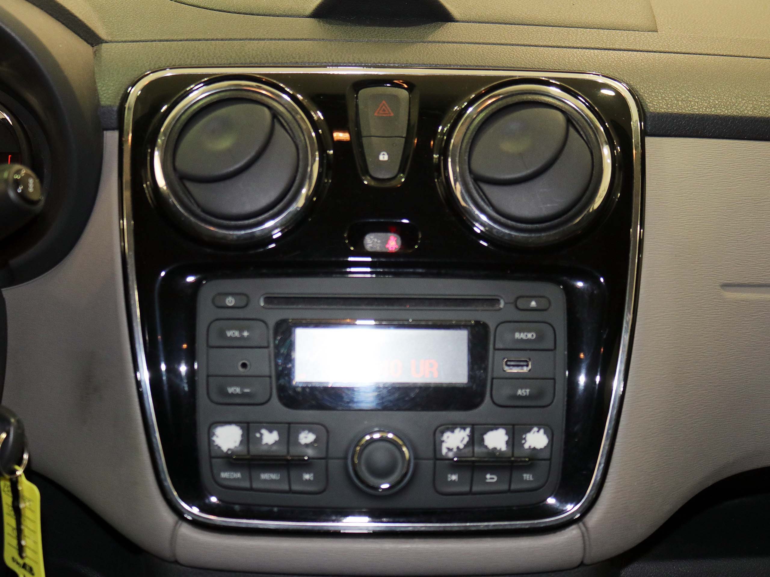 Foto Dacia Lodgy 23
