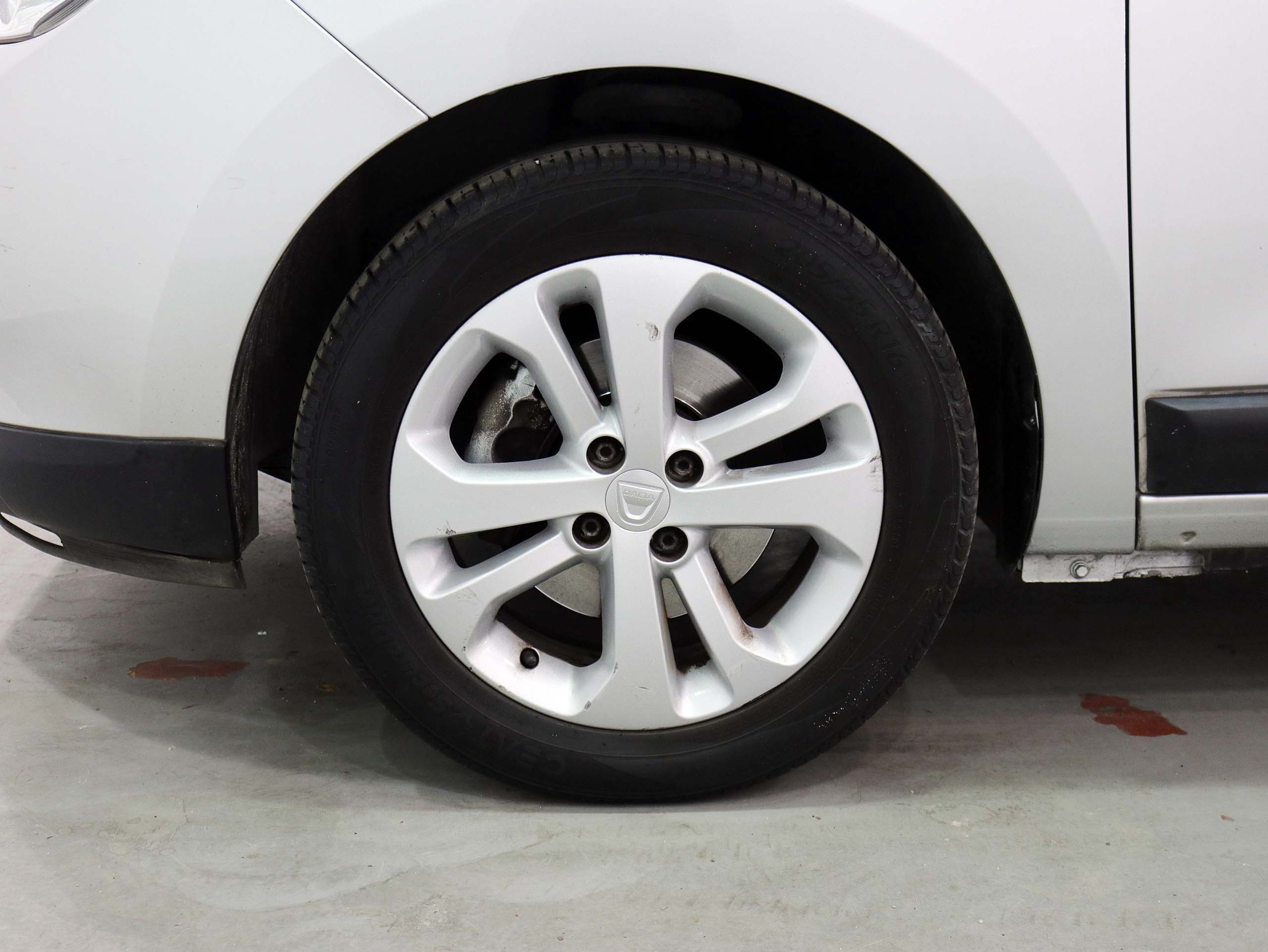 Foto Dacia Lodgy 32