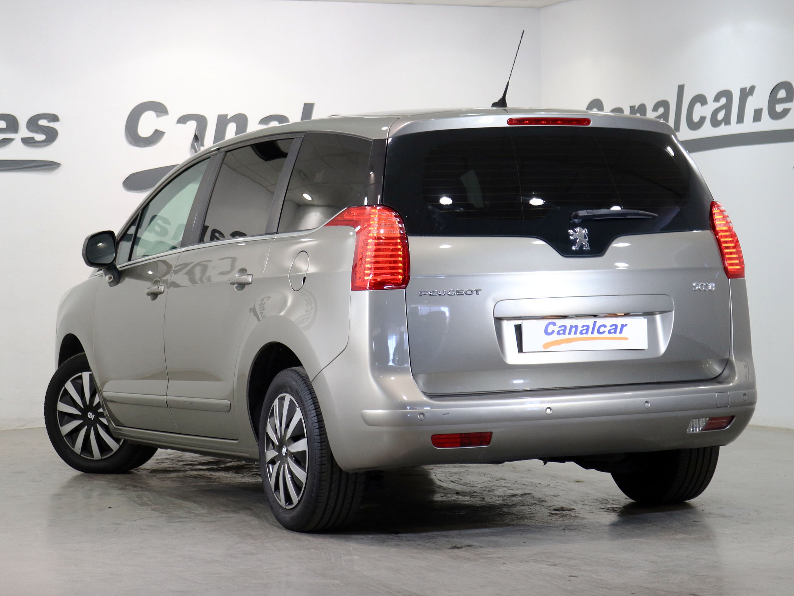 Foto Peugeot 5008 7