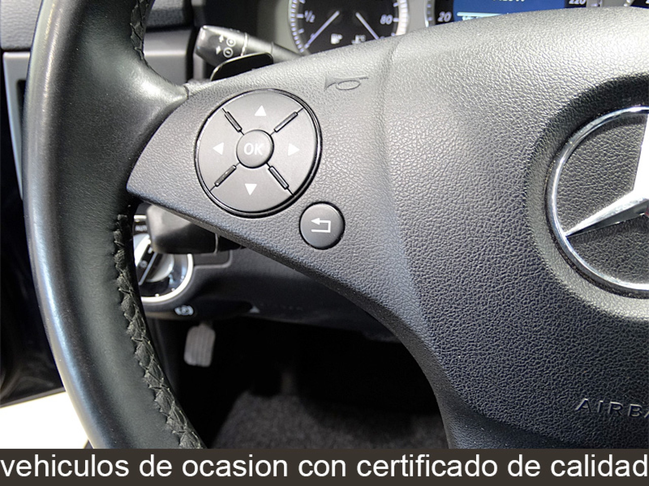 Foto Mercedes-Benz GLK 250 33