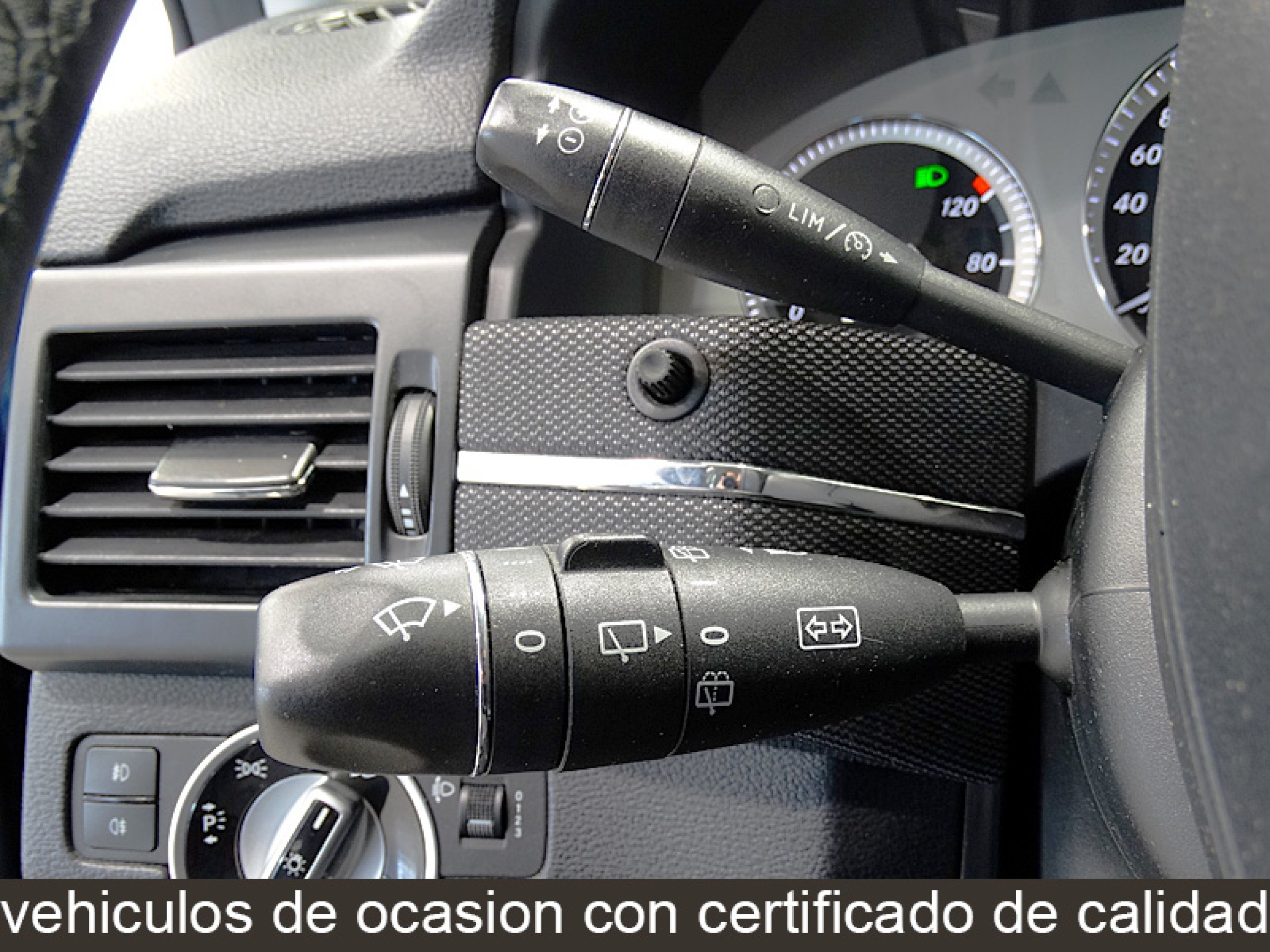 Foto Mercedes-Benz GLK 250 35