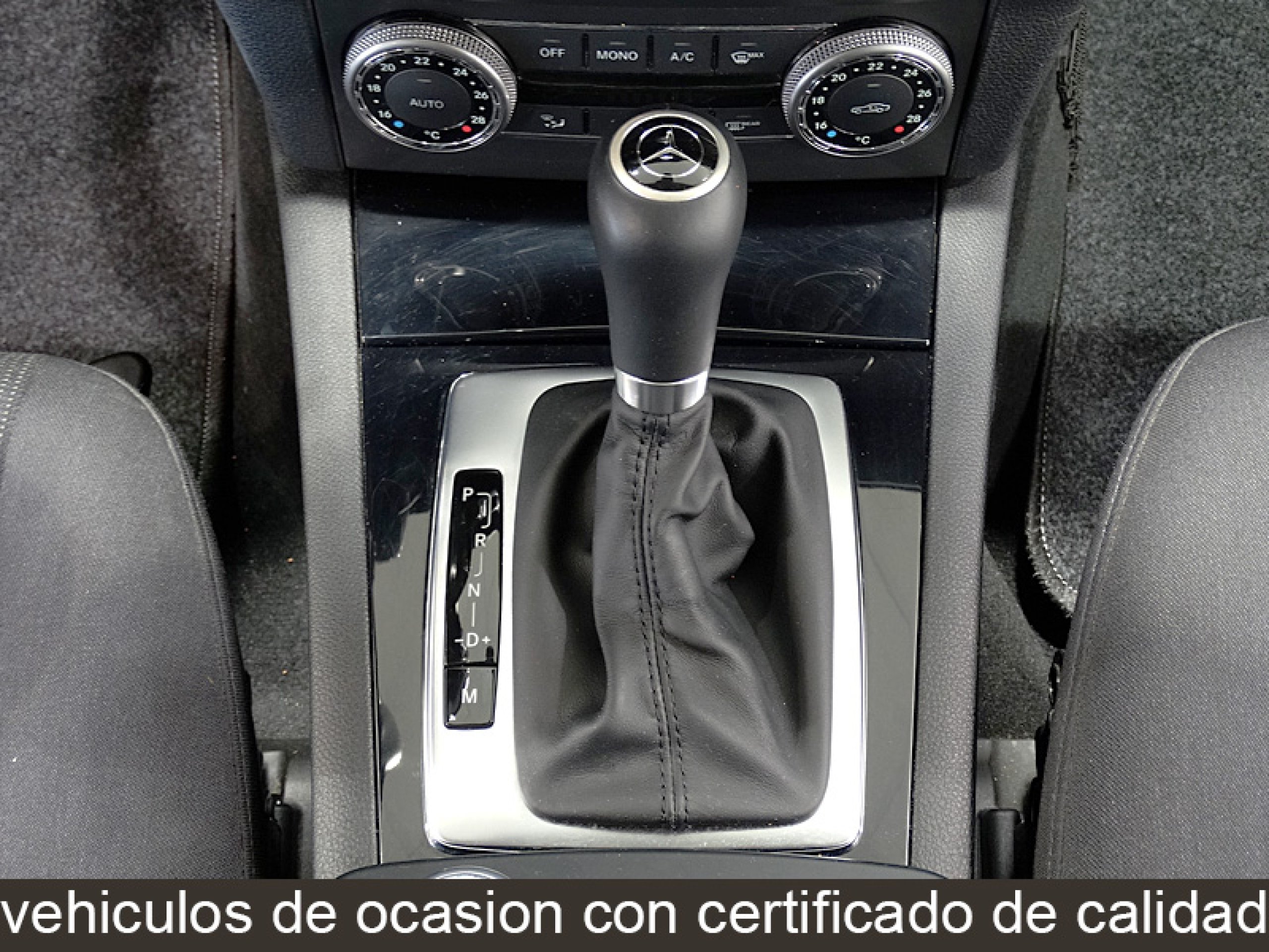 Foto Mercedes-Benz GLK 250 39