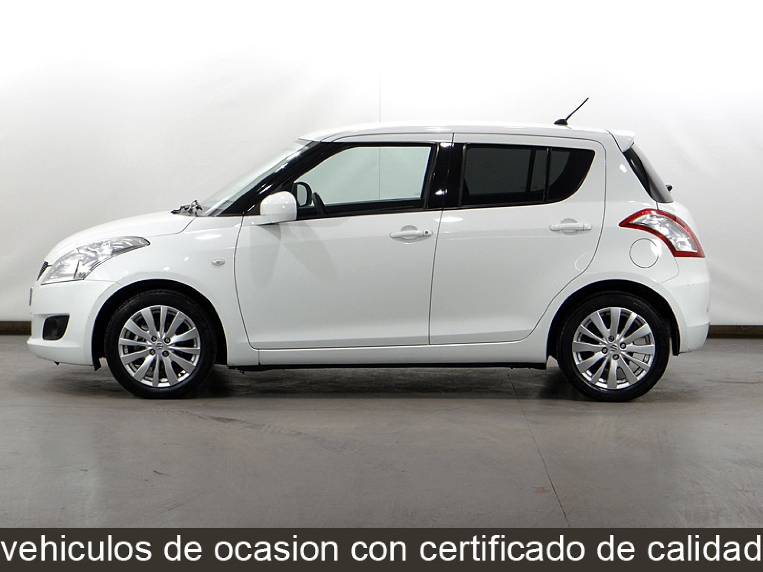 Foto Suzuki Swift 12