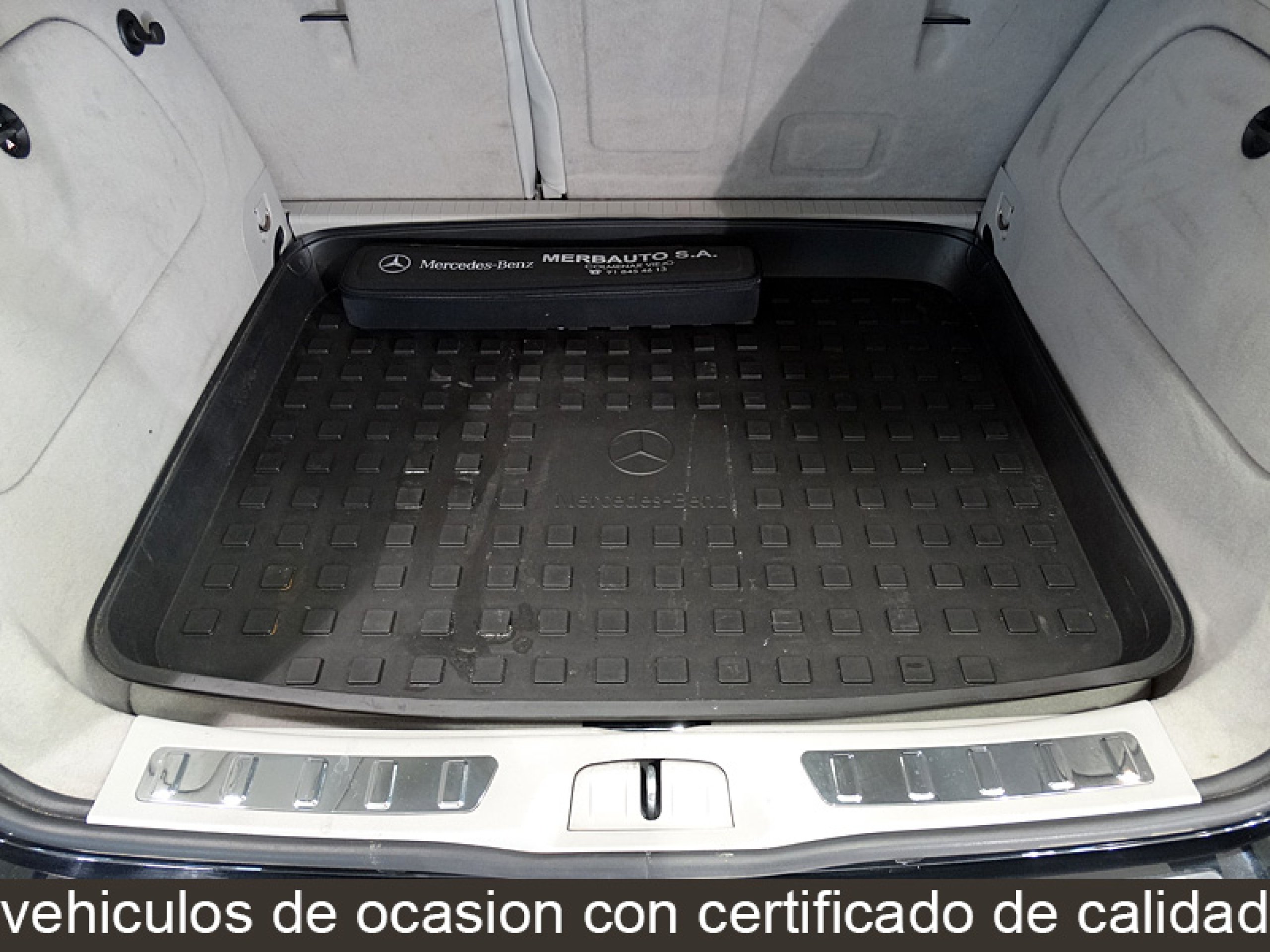 Foto Mercedes-Benz B 180 14