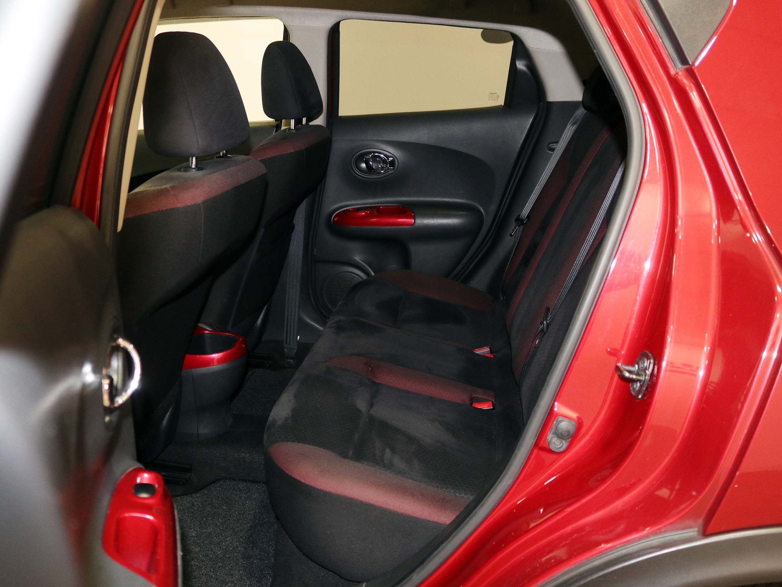 Foto Nissan Juke 17
