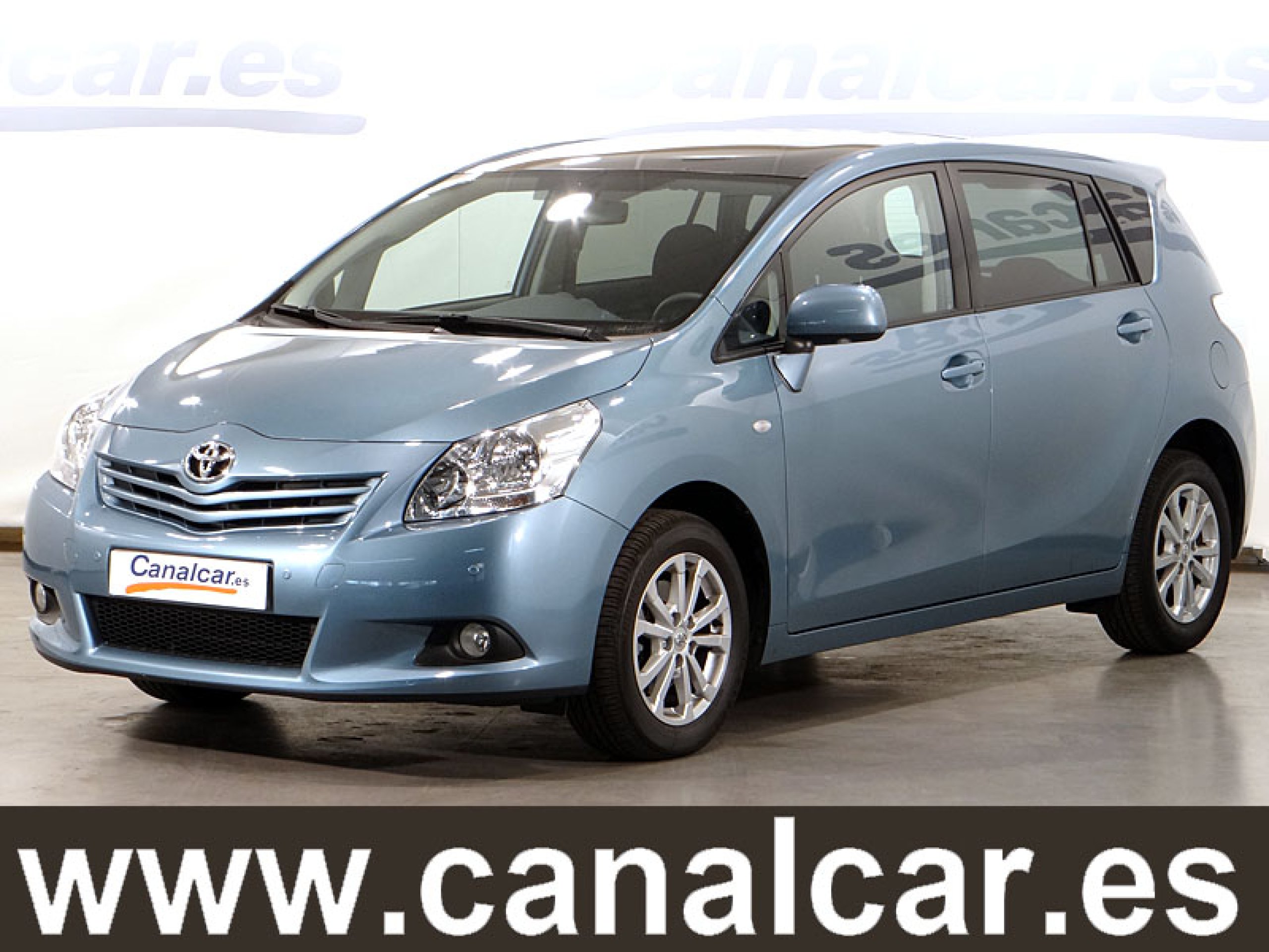 Foto Toyota Verso 1