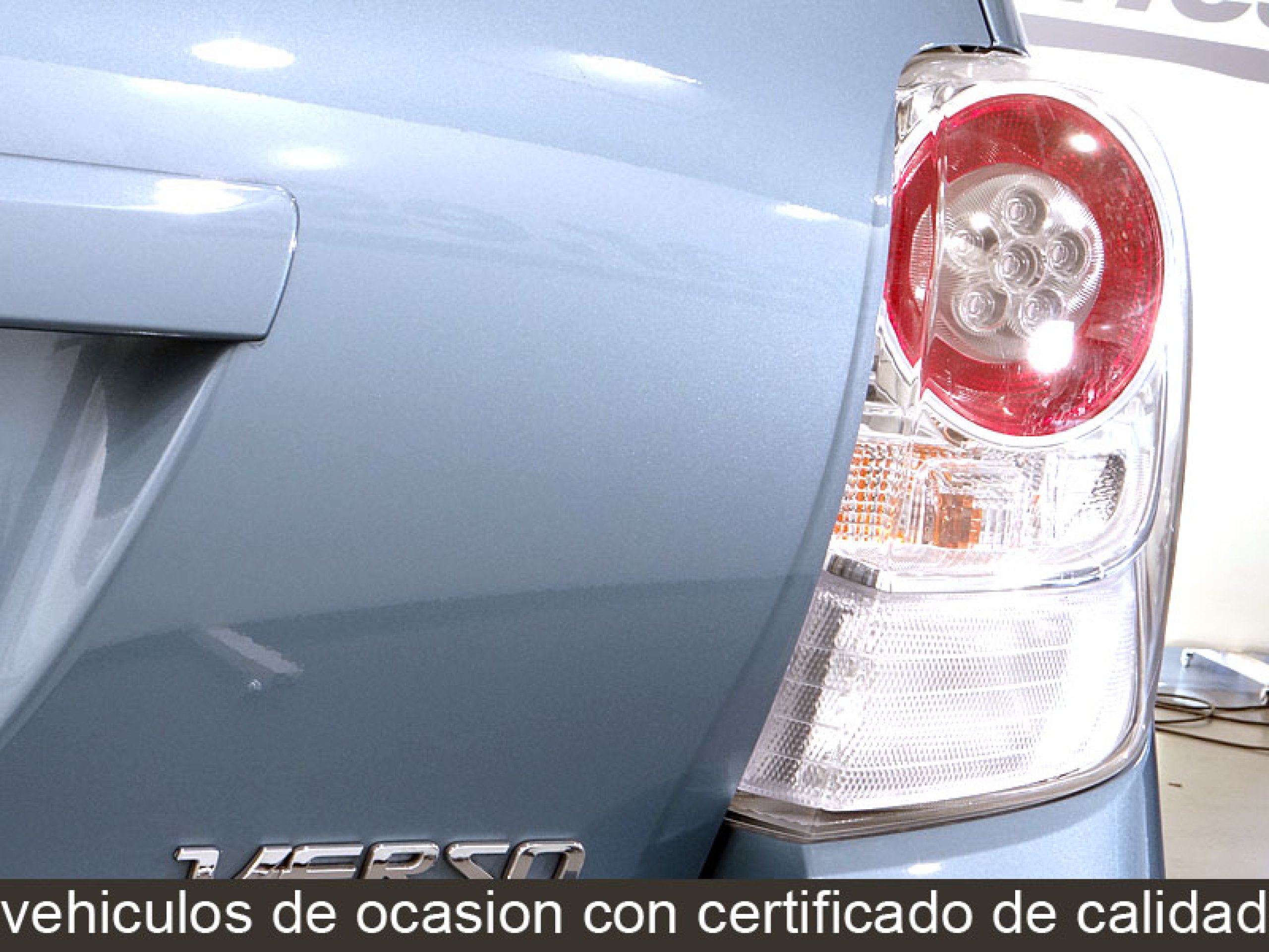 Foto Toyota Verso 15