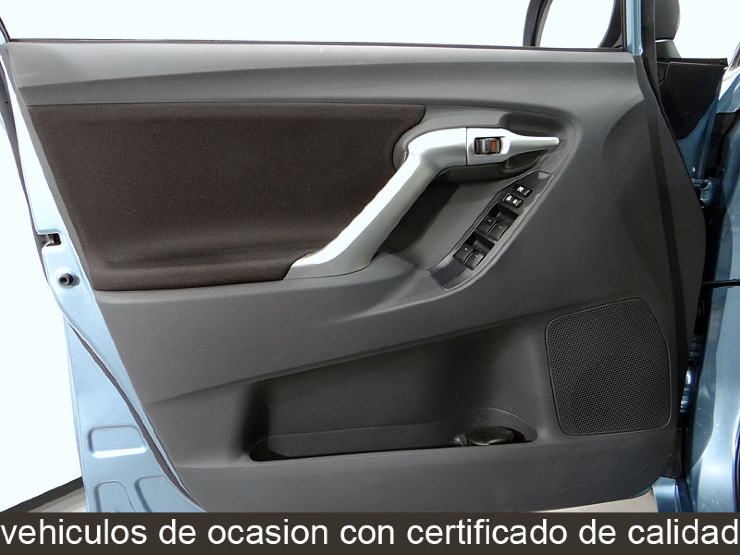 Foto Toyota Verso 25