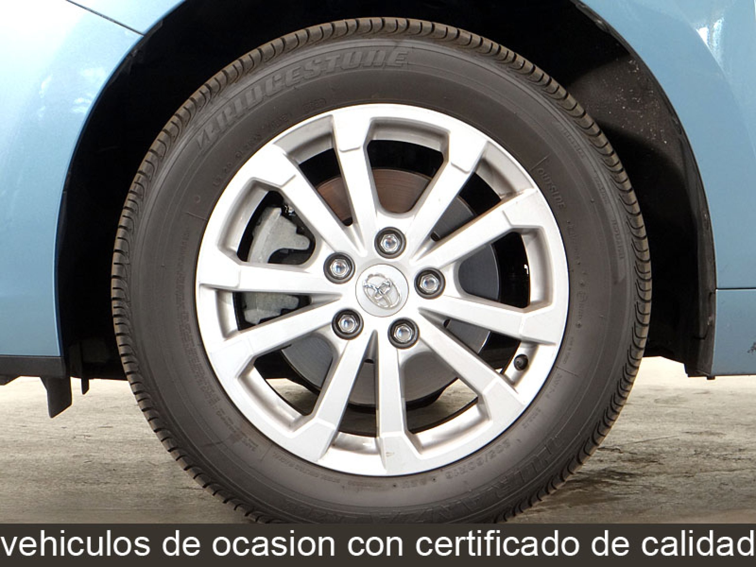 Foto Toyota Verso 36