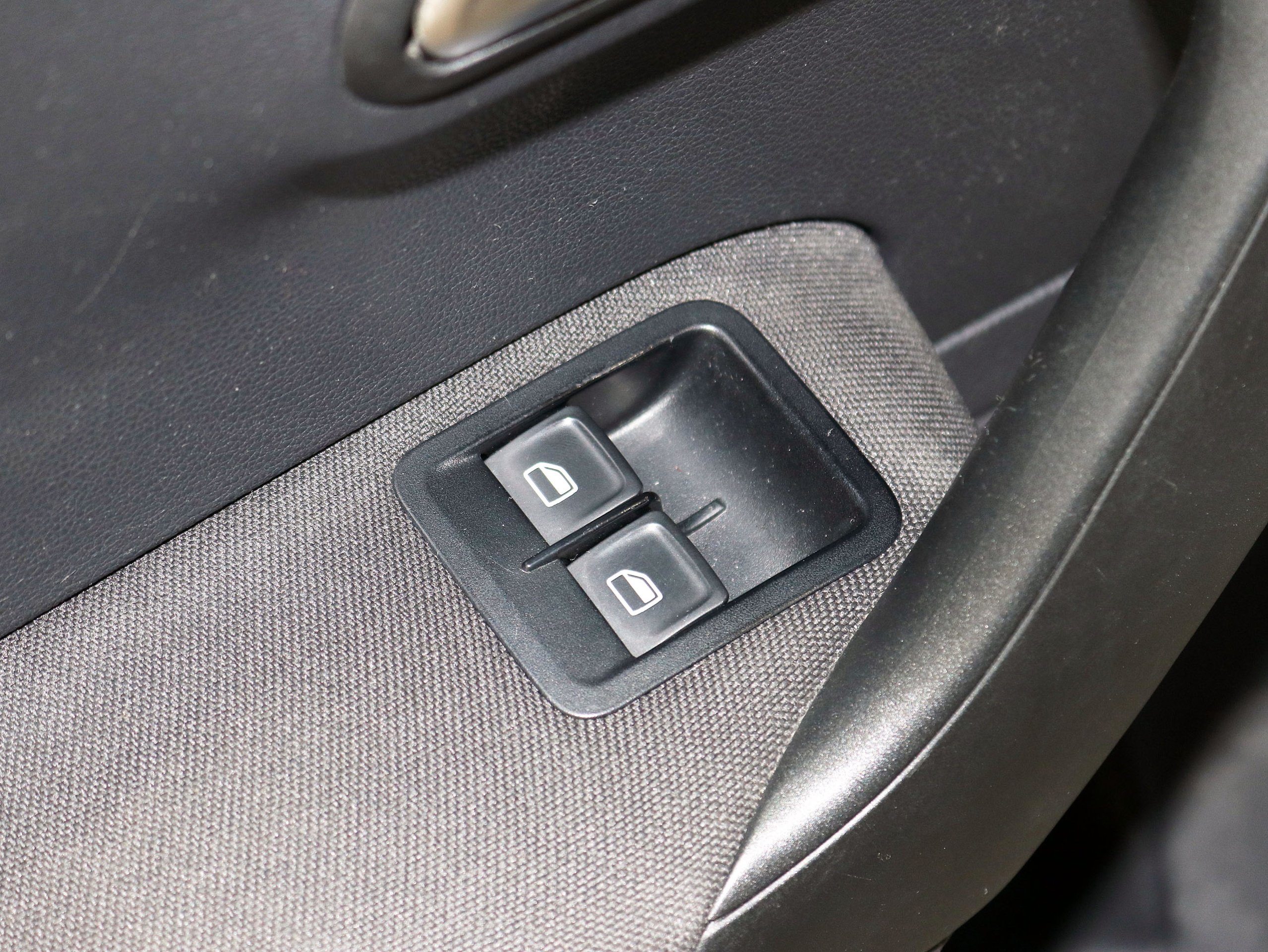 Foto Volkswagen Polo 24