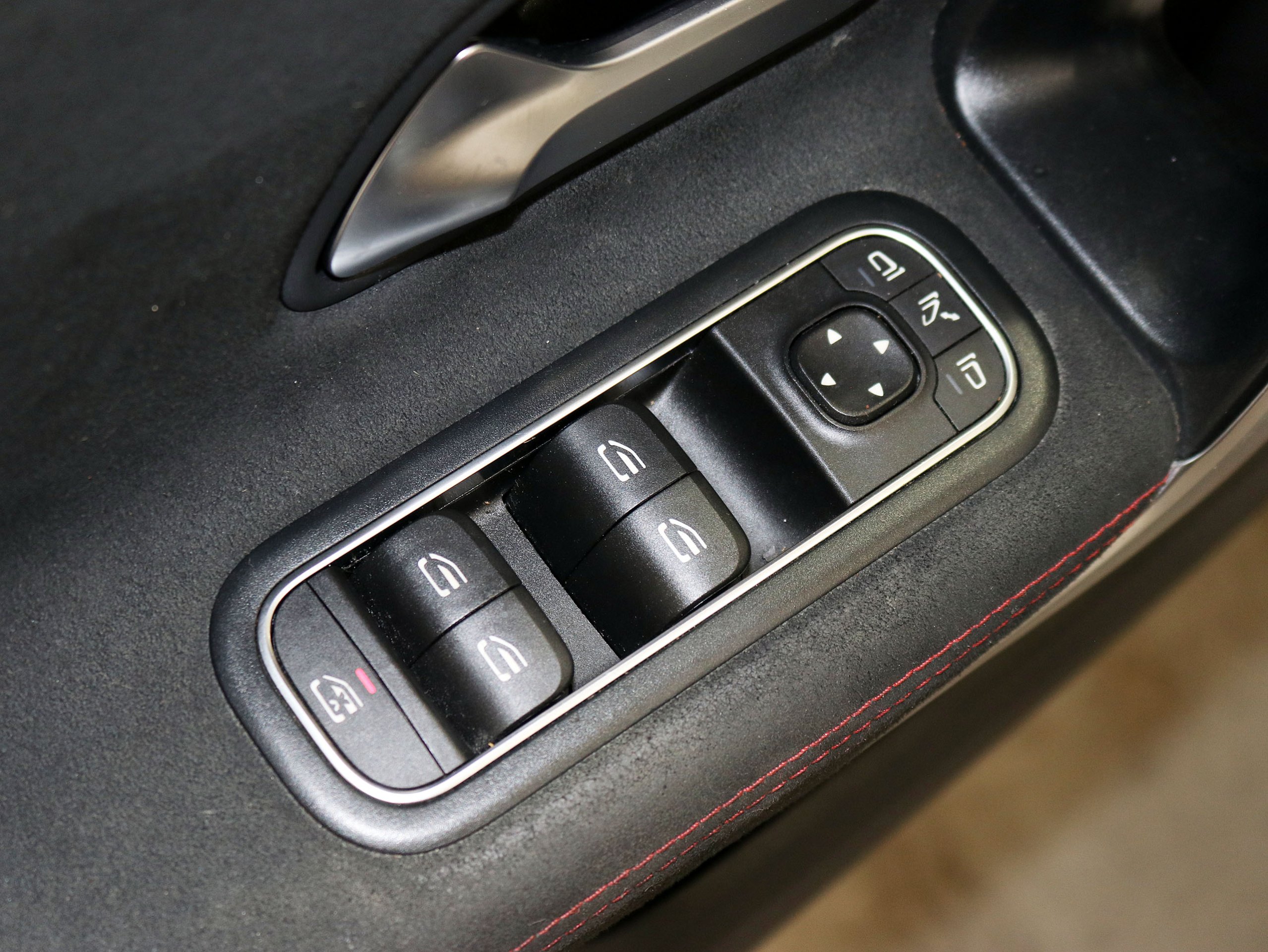 Foto Mercedes-Benz Clase A 34