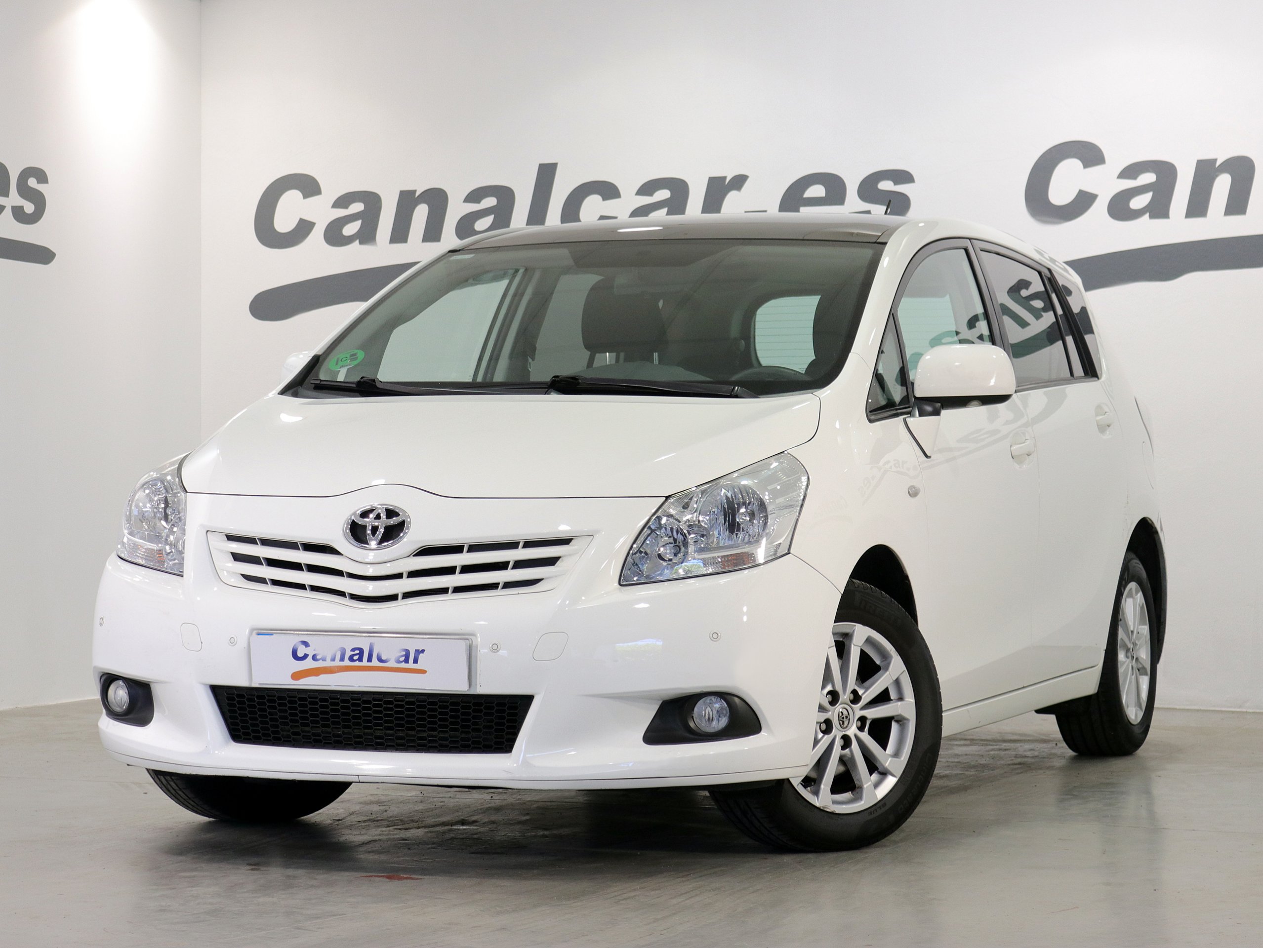 Foto Toyota Verso 1