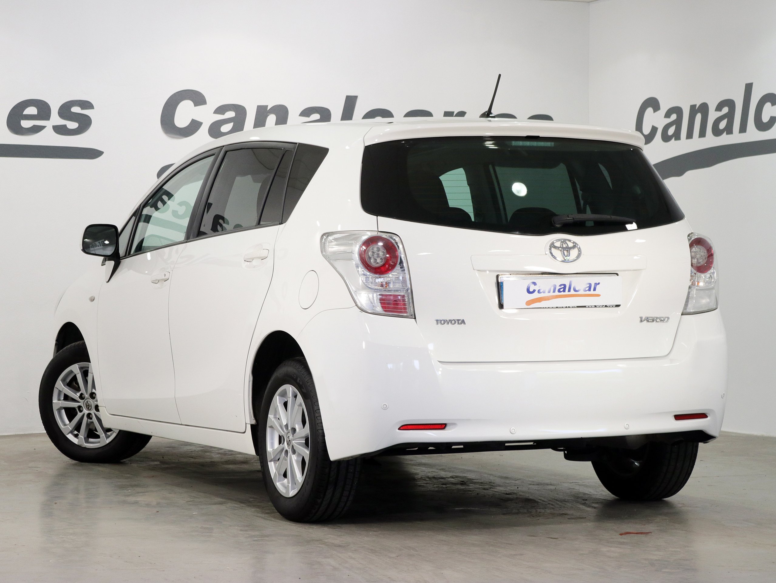 Foto Toyota Verso 8