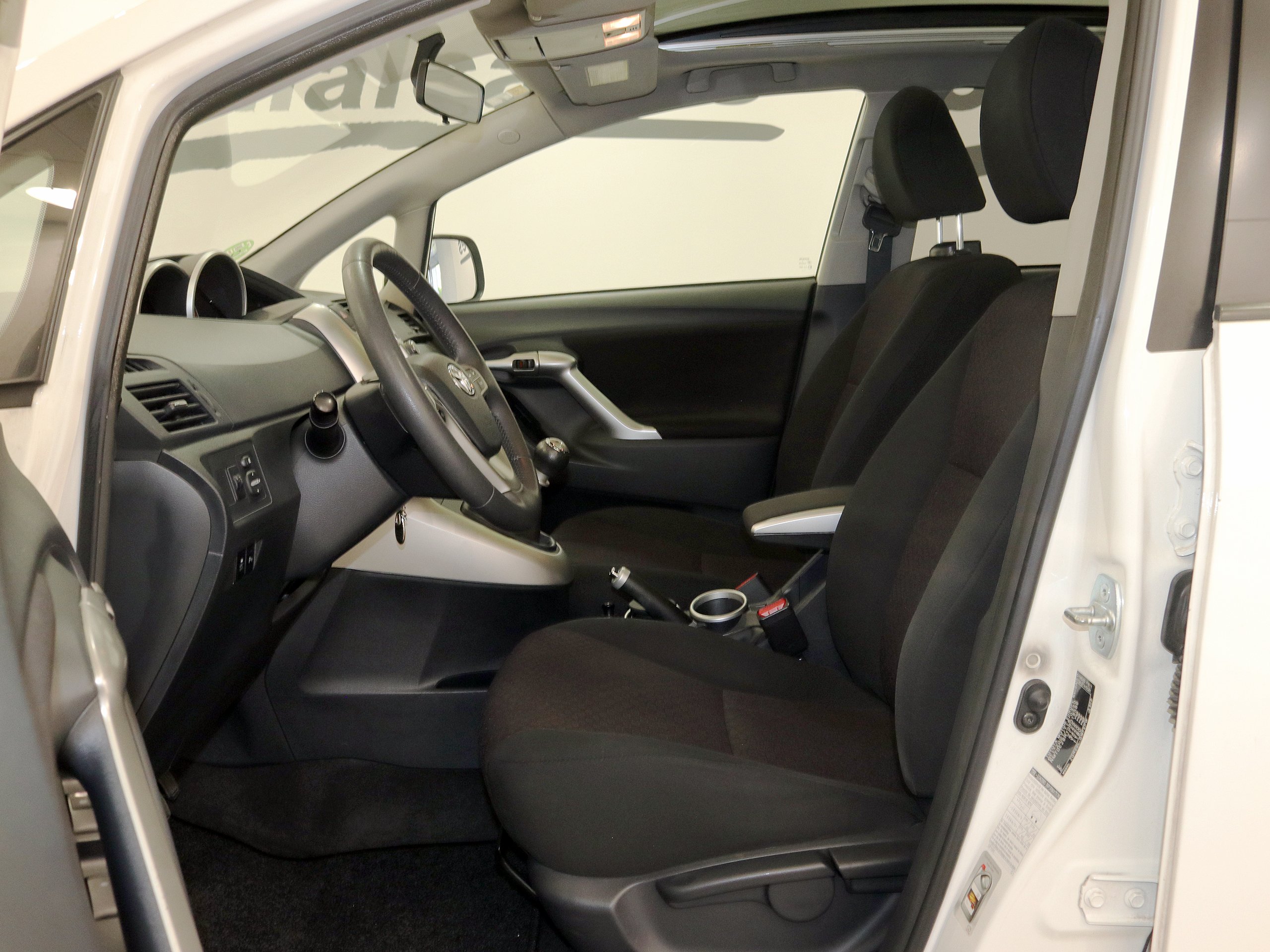 Foto Toyota Verso 15