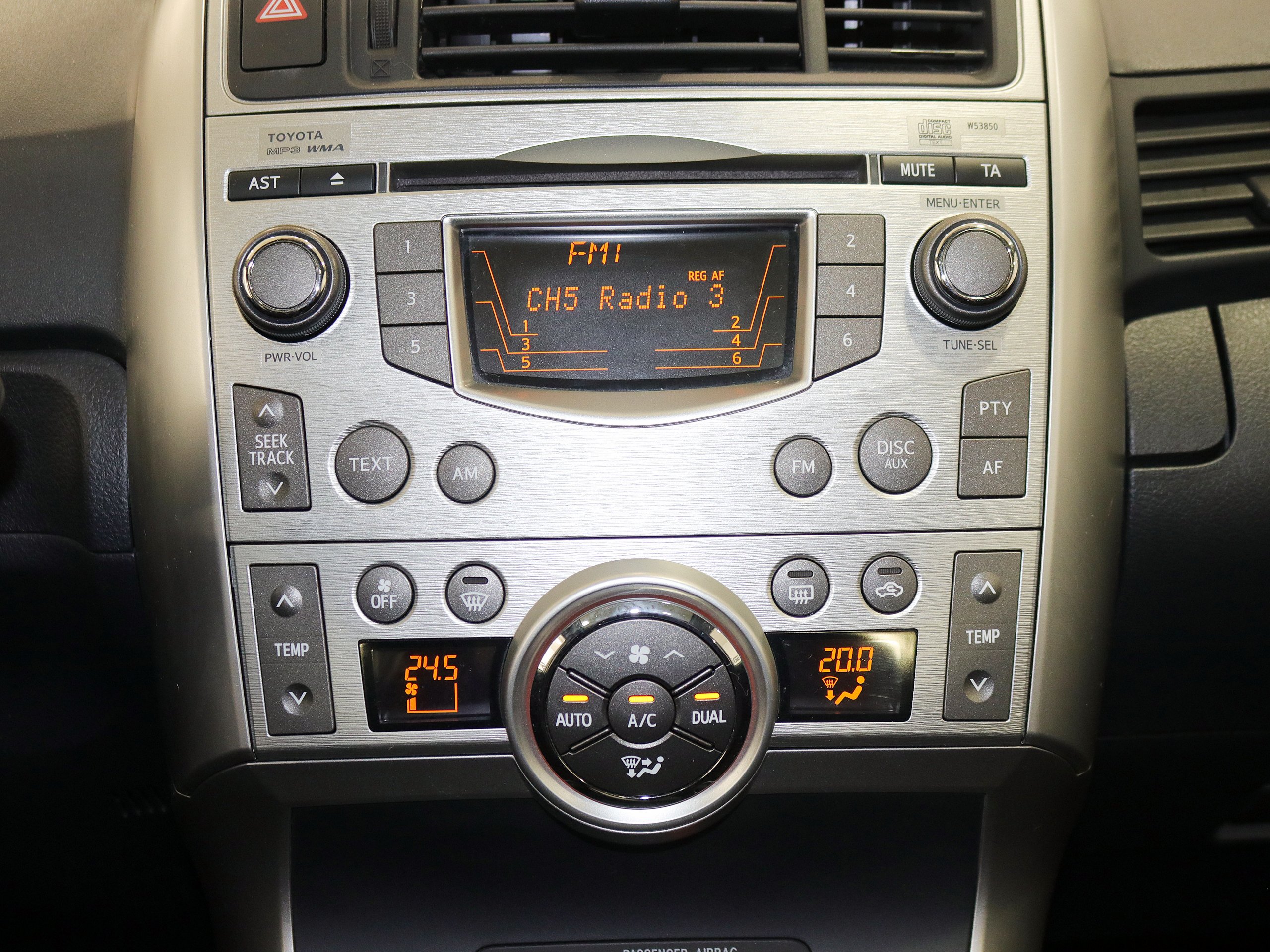 Foto Toyota Verso 24