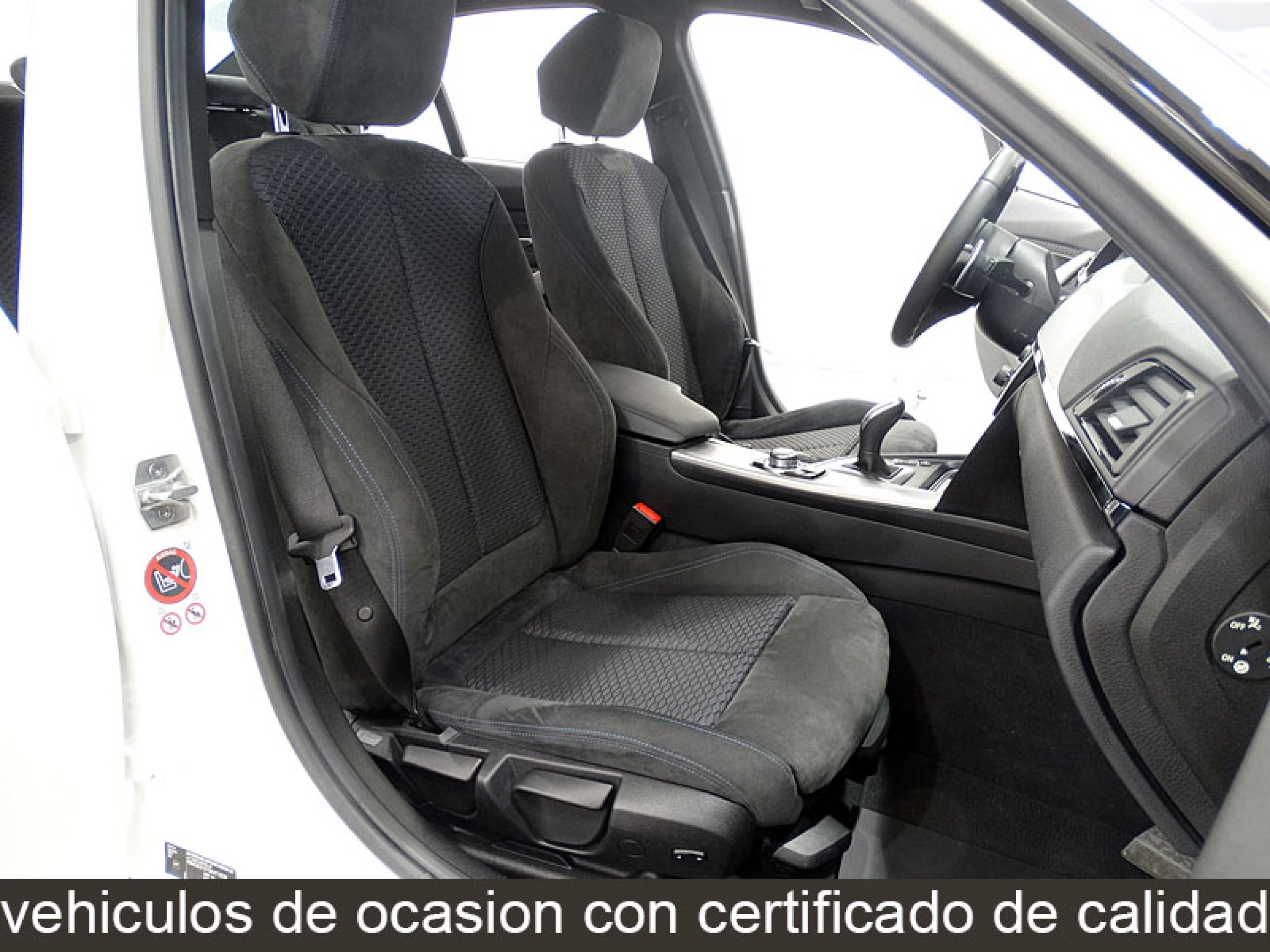 Foto Bmw 320 24