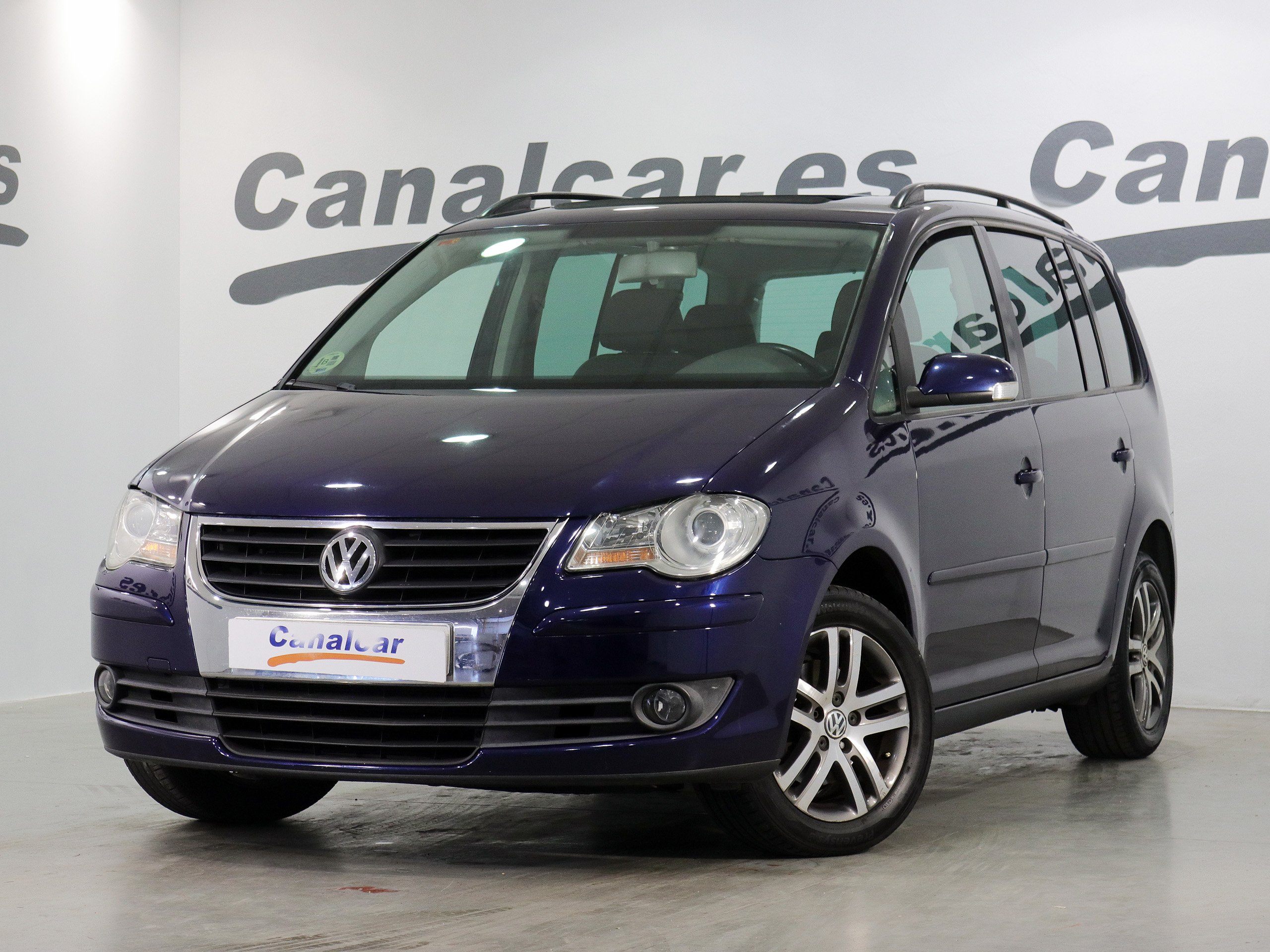 Foto Volkswagen Touran 1 Foto Volkswagen Touran 1