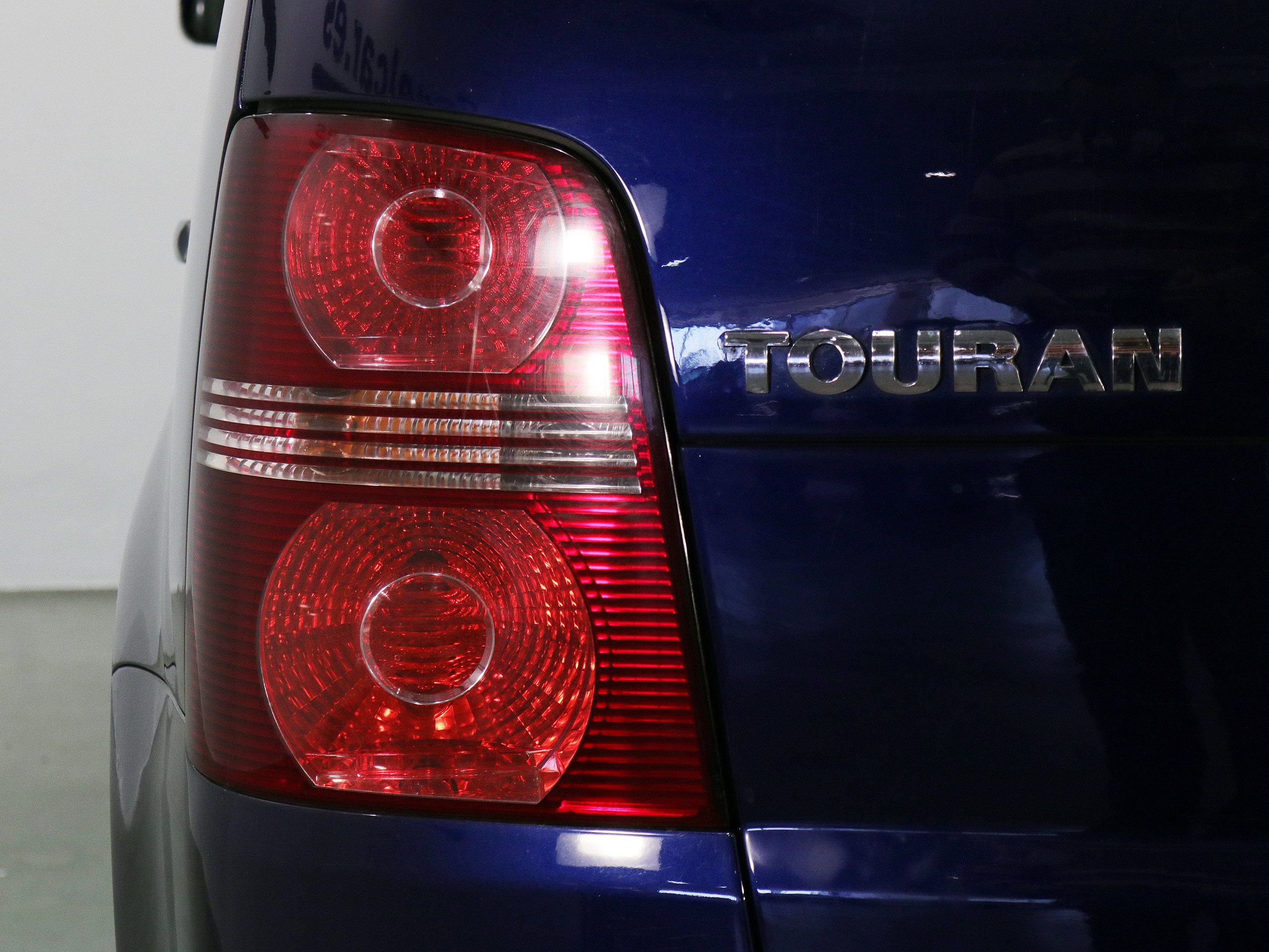 Foto Volkswagen Touran 11 Foto Volkswagen Touran 11