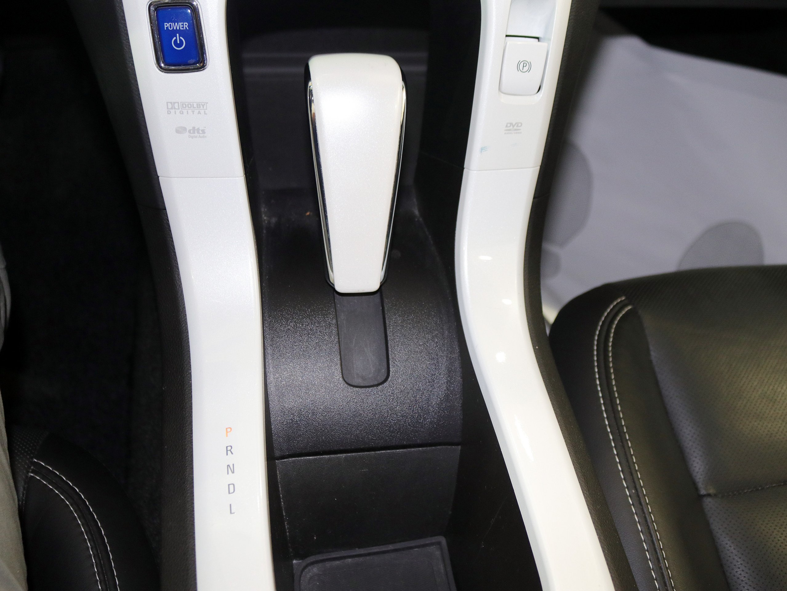 Foto Chevrolet Volt 30