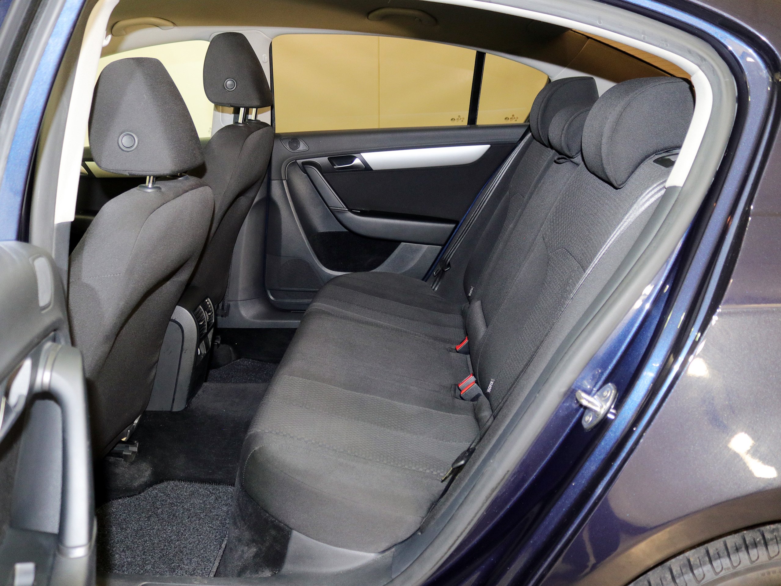 Foto Volkswagen Passat 15