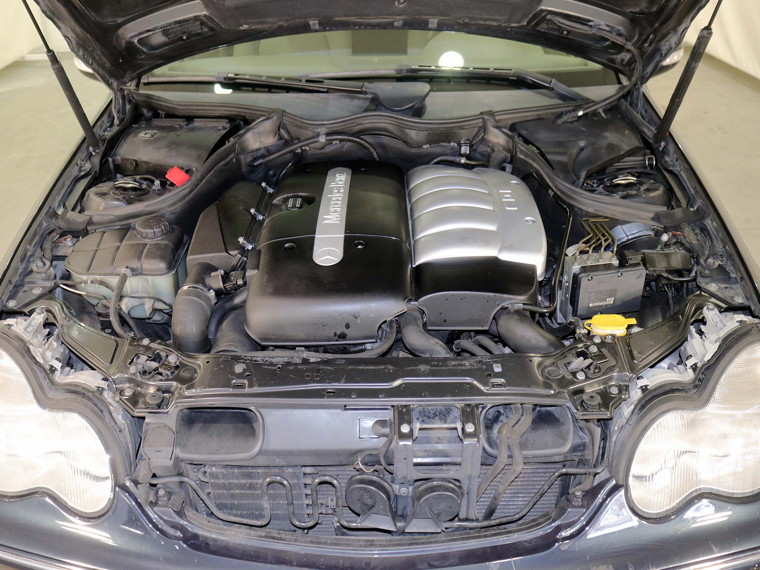 Foto Mercedes-Benz C 270 9