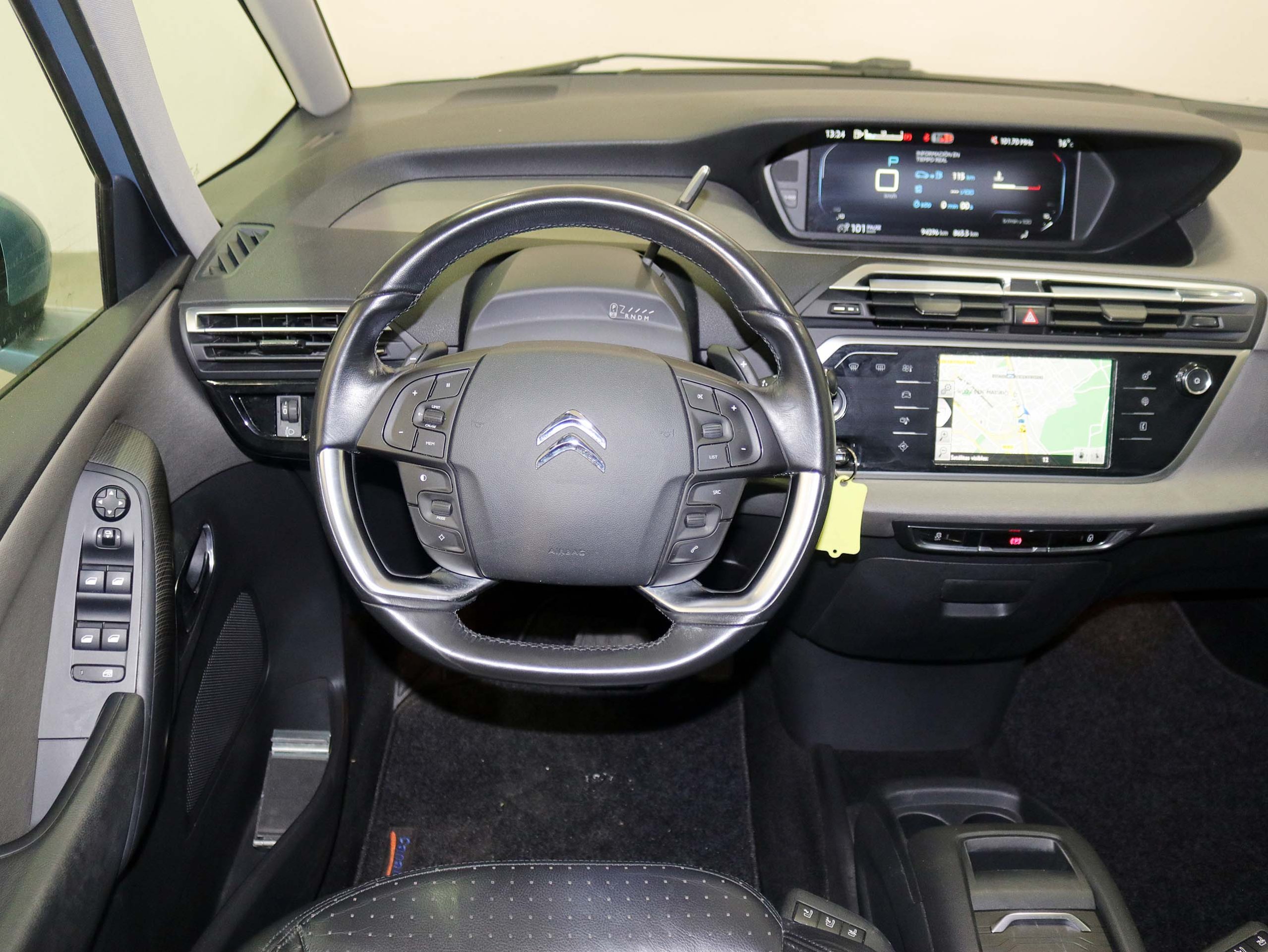 Foto Citroen Grand C4 Picasso 23
